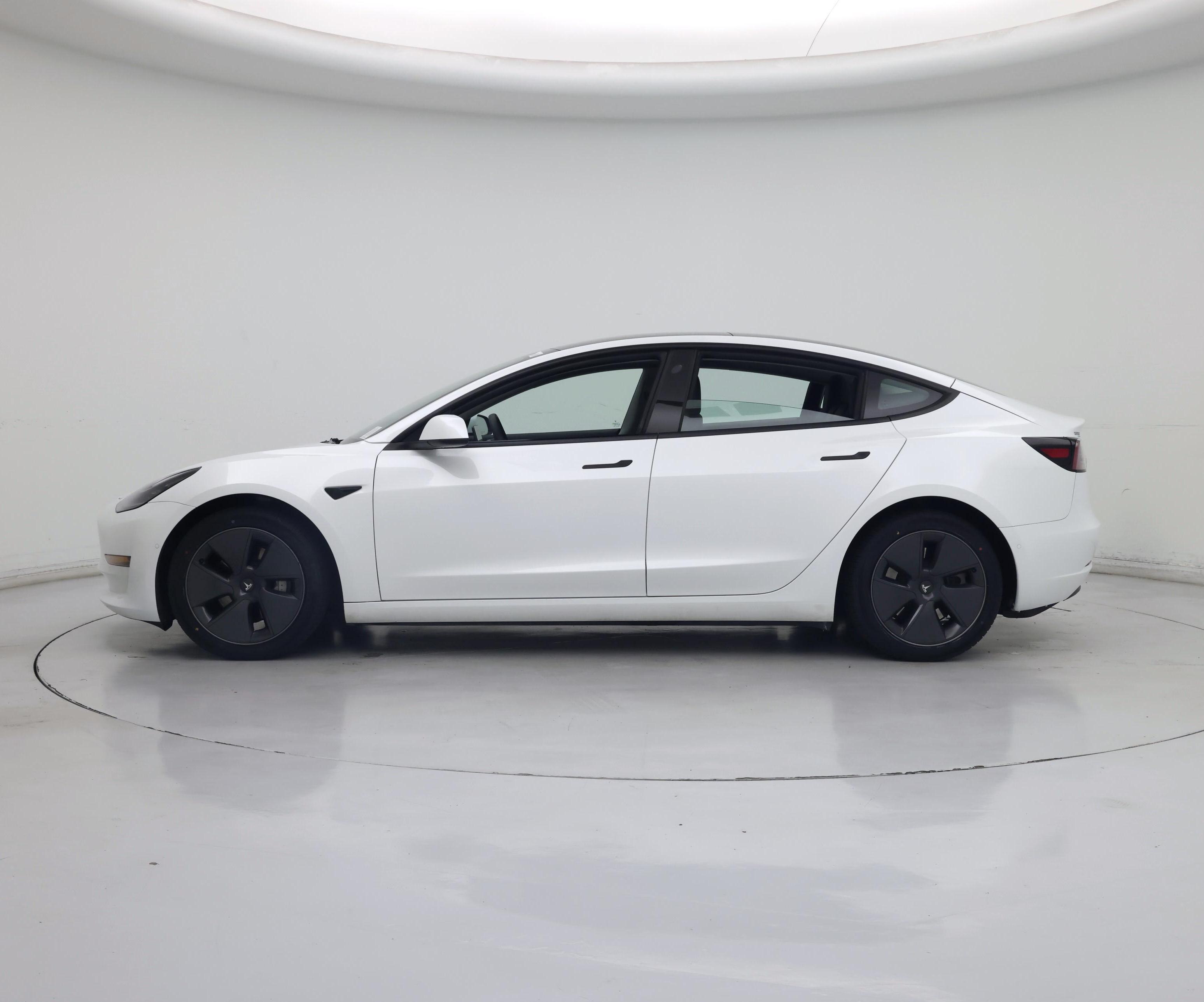 Thumbnail: 2022 Tesla Model 3 - 3
