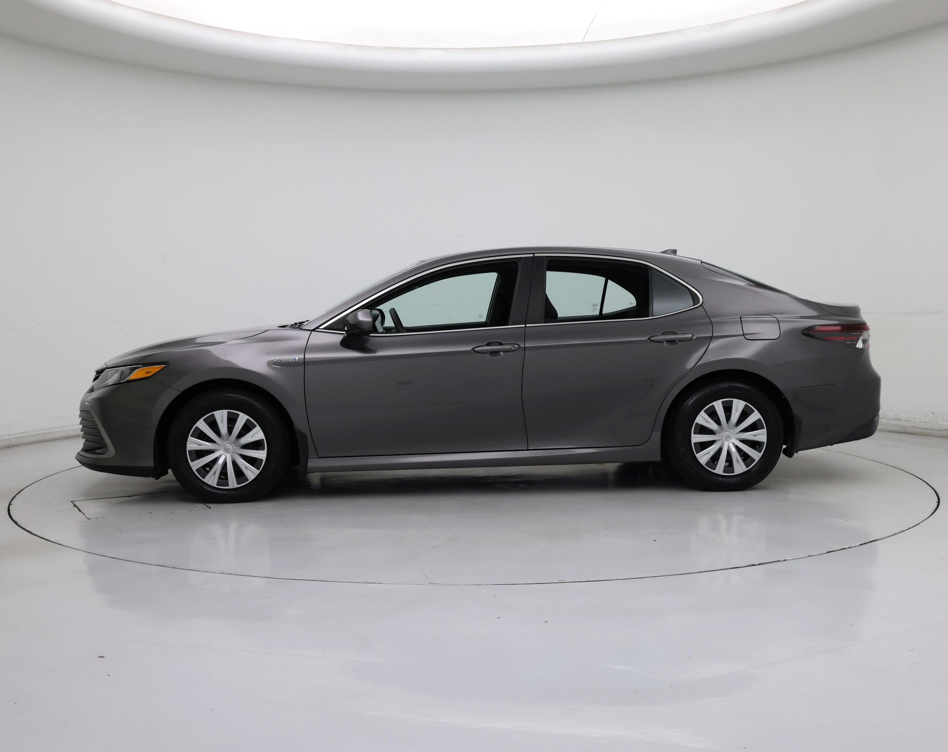 Thumbnail: 2021 Toyota Camry - 3