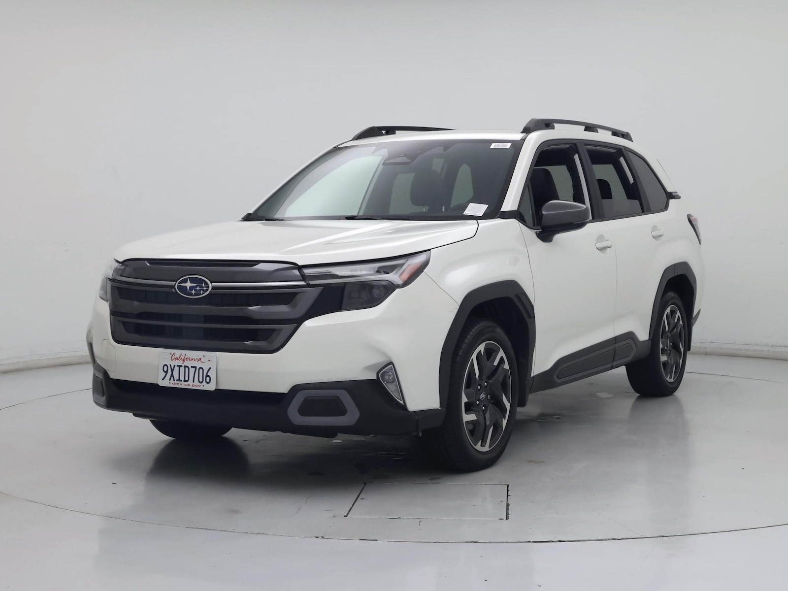 2025 Subaru Forester Limited - Photo 5