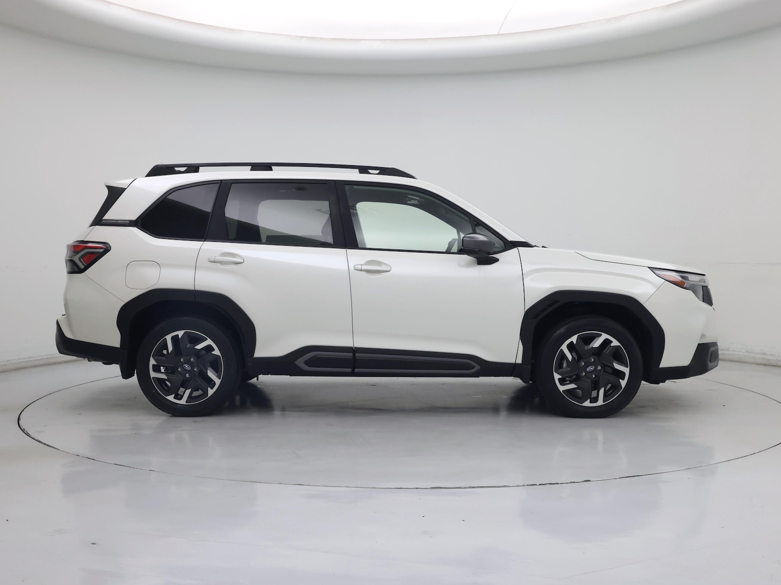 2025 Subaru Forester Limited - Photo 8