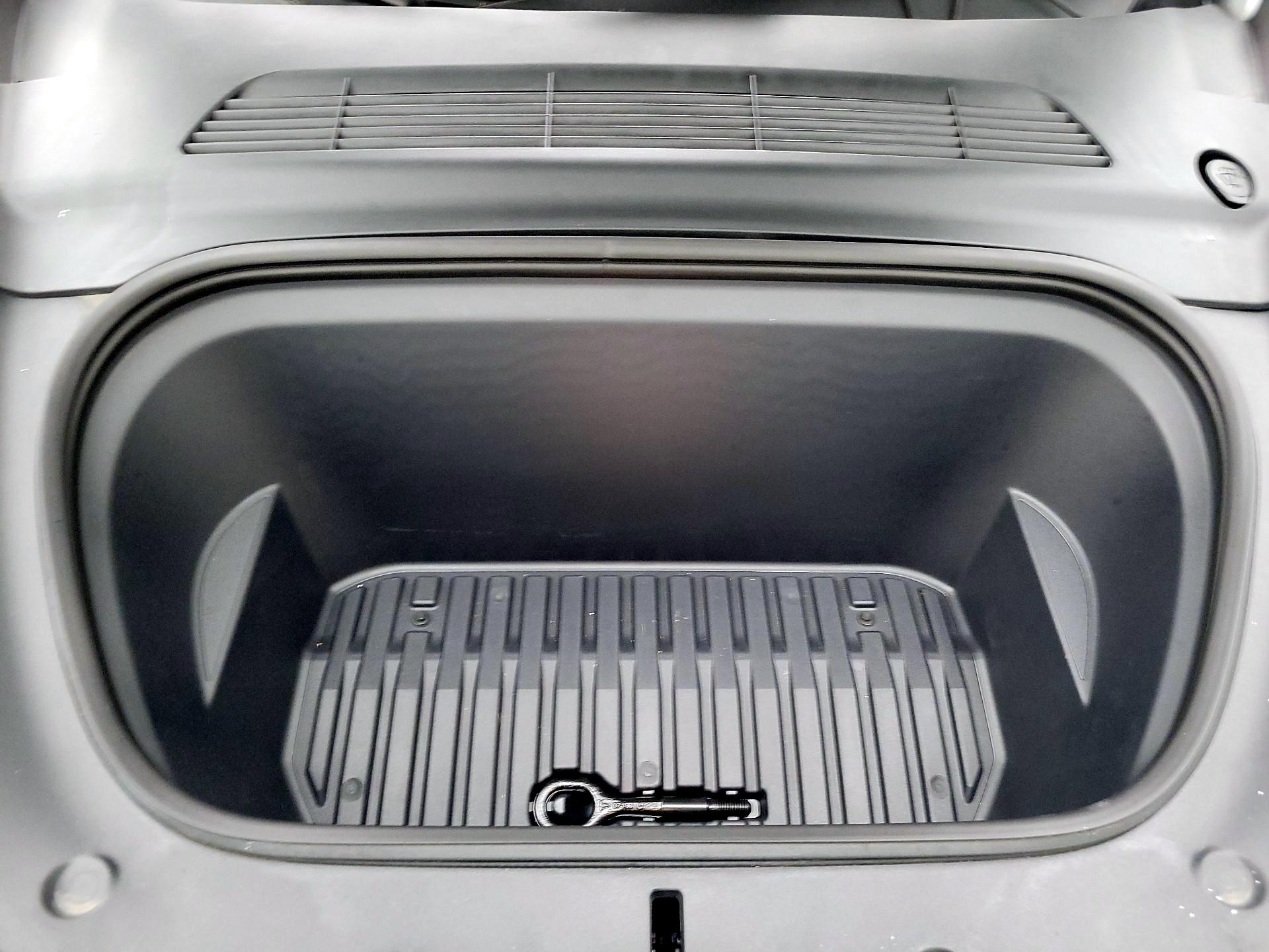 Thumbnail: 2023 Tesla Model Y - 20