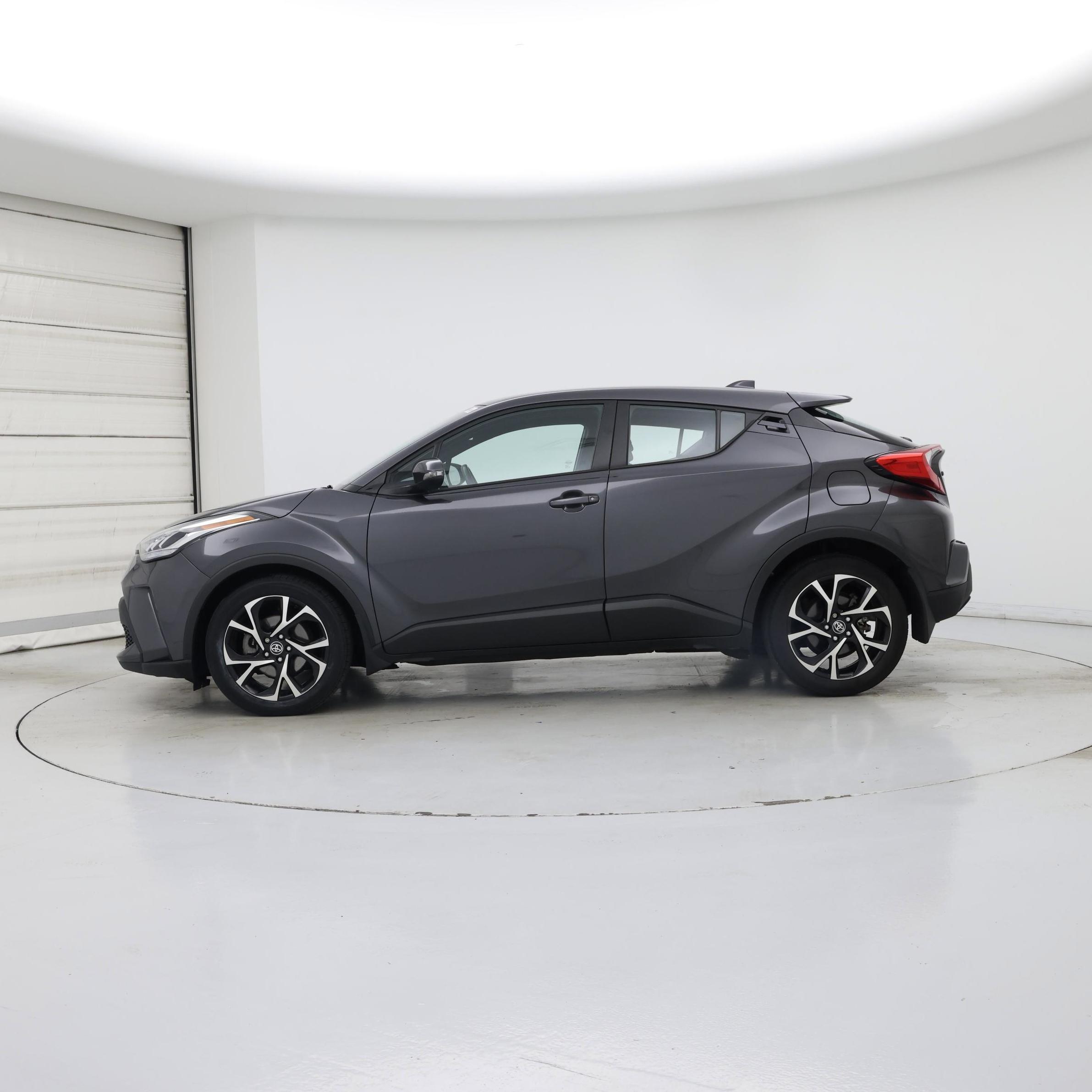 Thumbnail: 2022 Toyota C-HR - 3