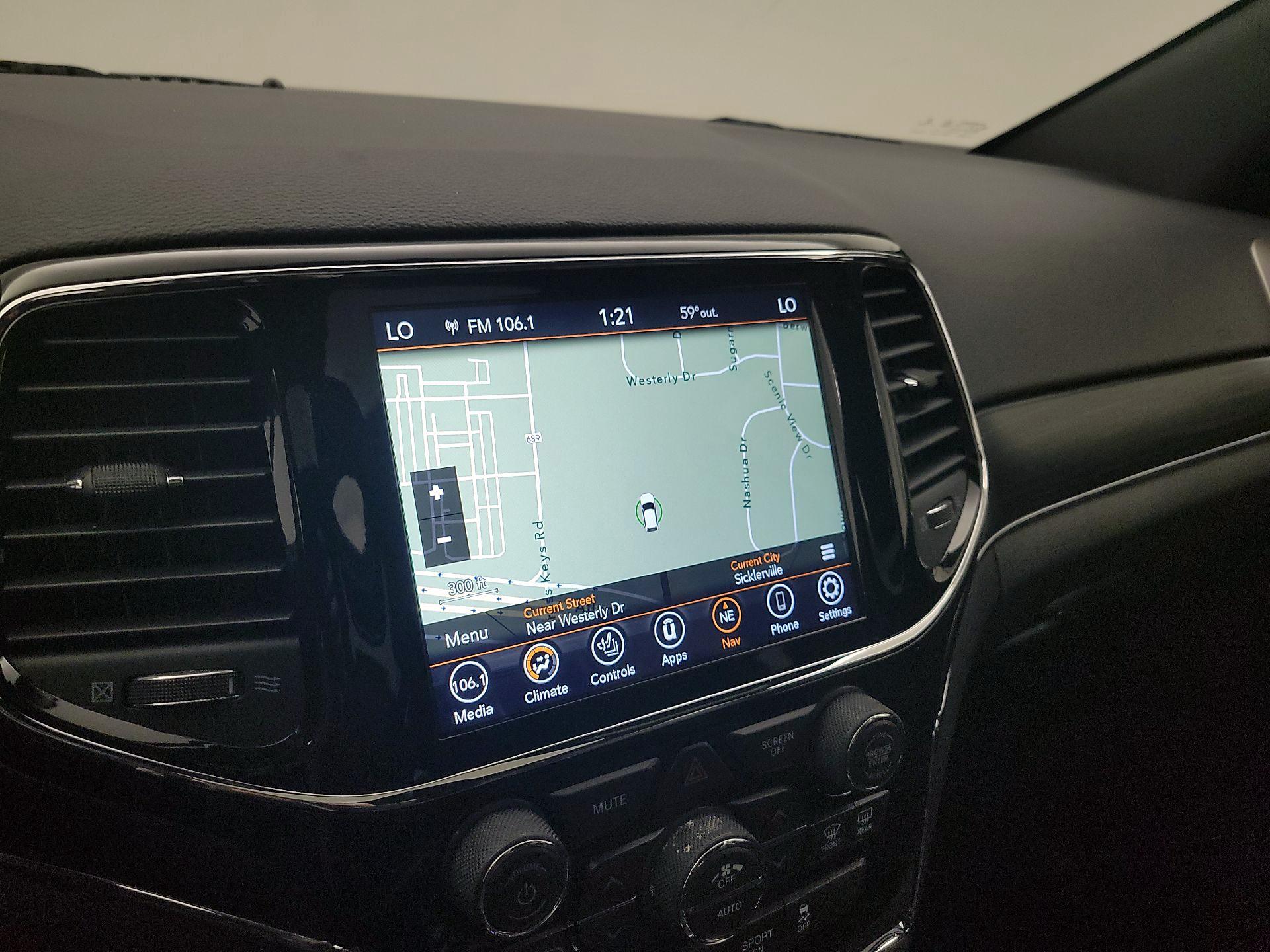 Thumbnail: 2019 Jeep Grand Cherokee - 14