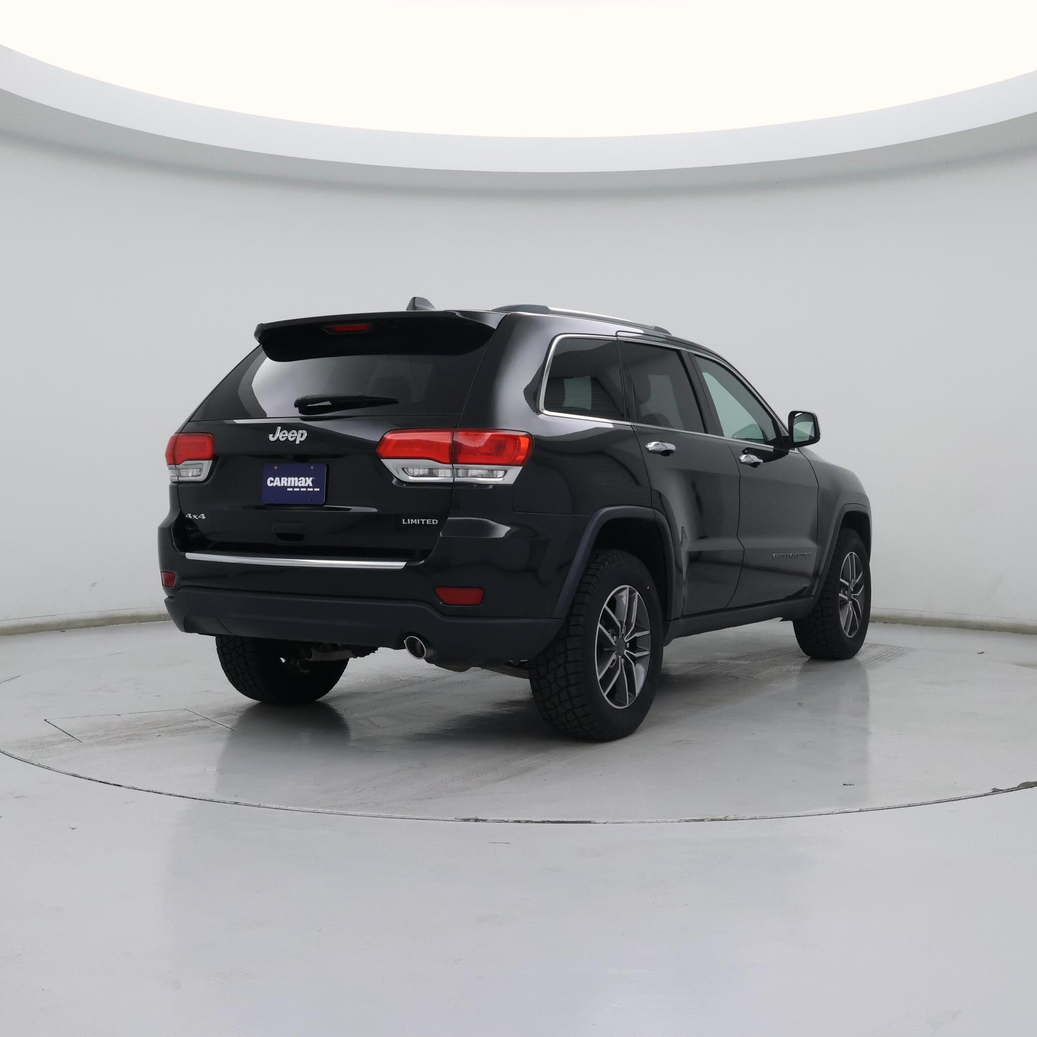 Thumbnail: 2019 Jeep Grand Cherokee - 8