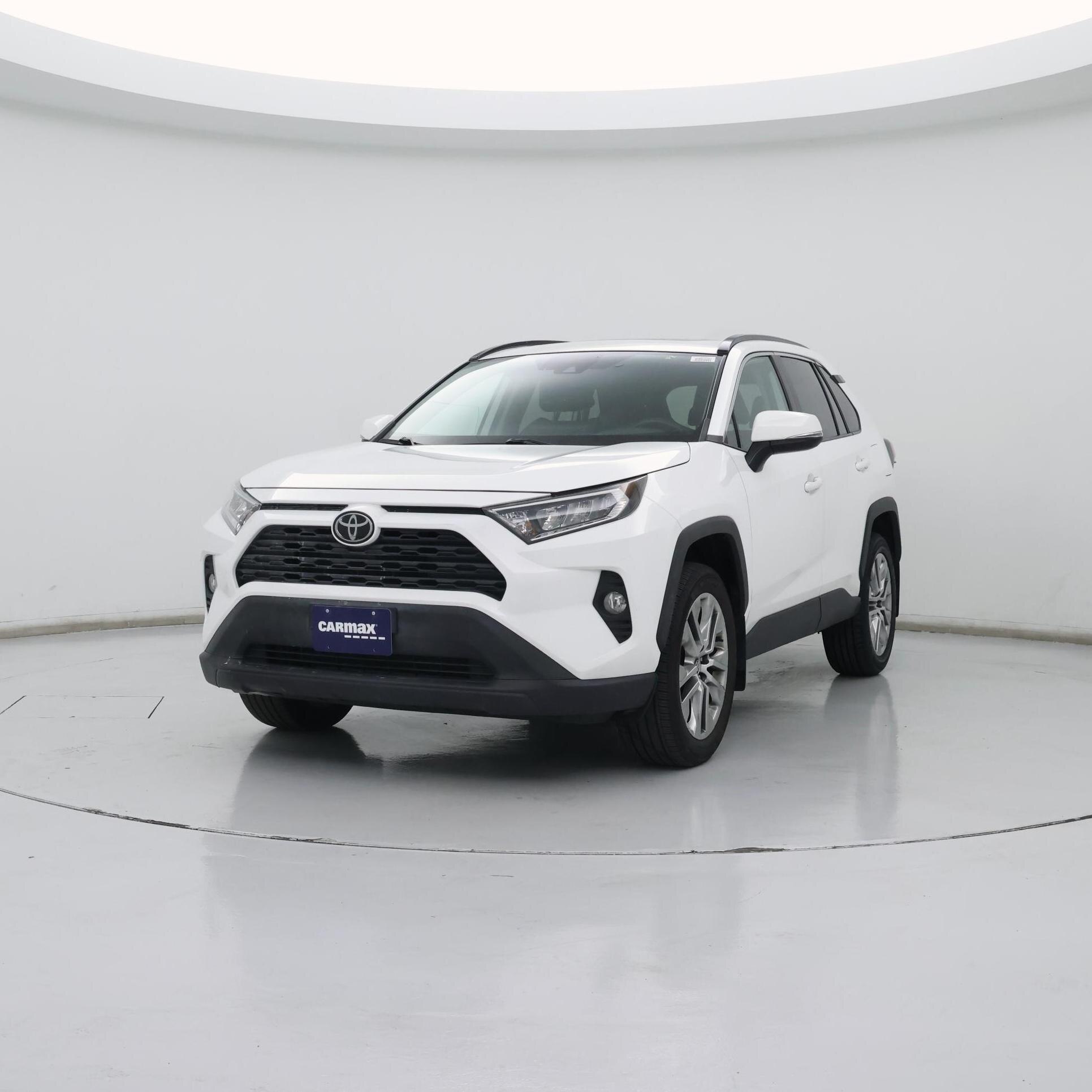Thumbnail: 2020 Toyota RAV4 - 4