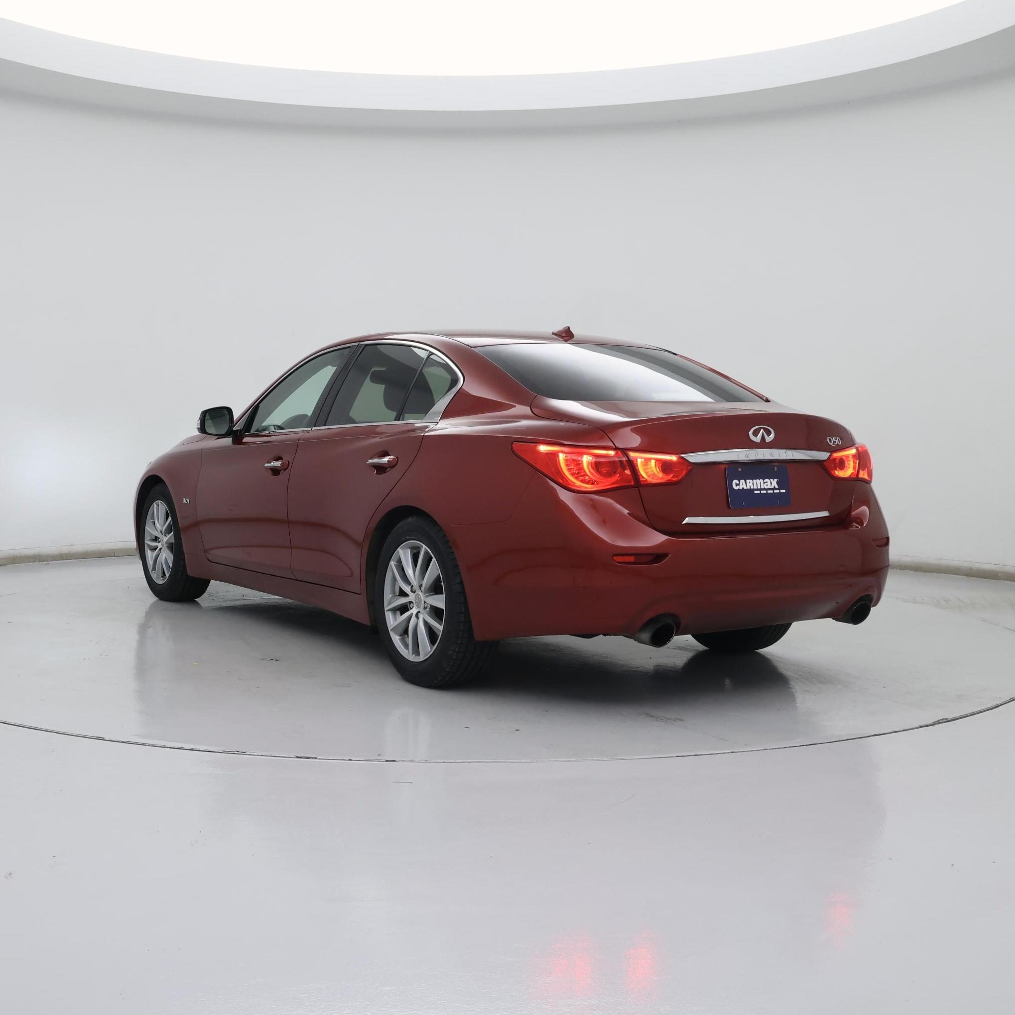 Thumbnail: 2016 INFINITI Q50 - 2
