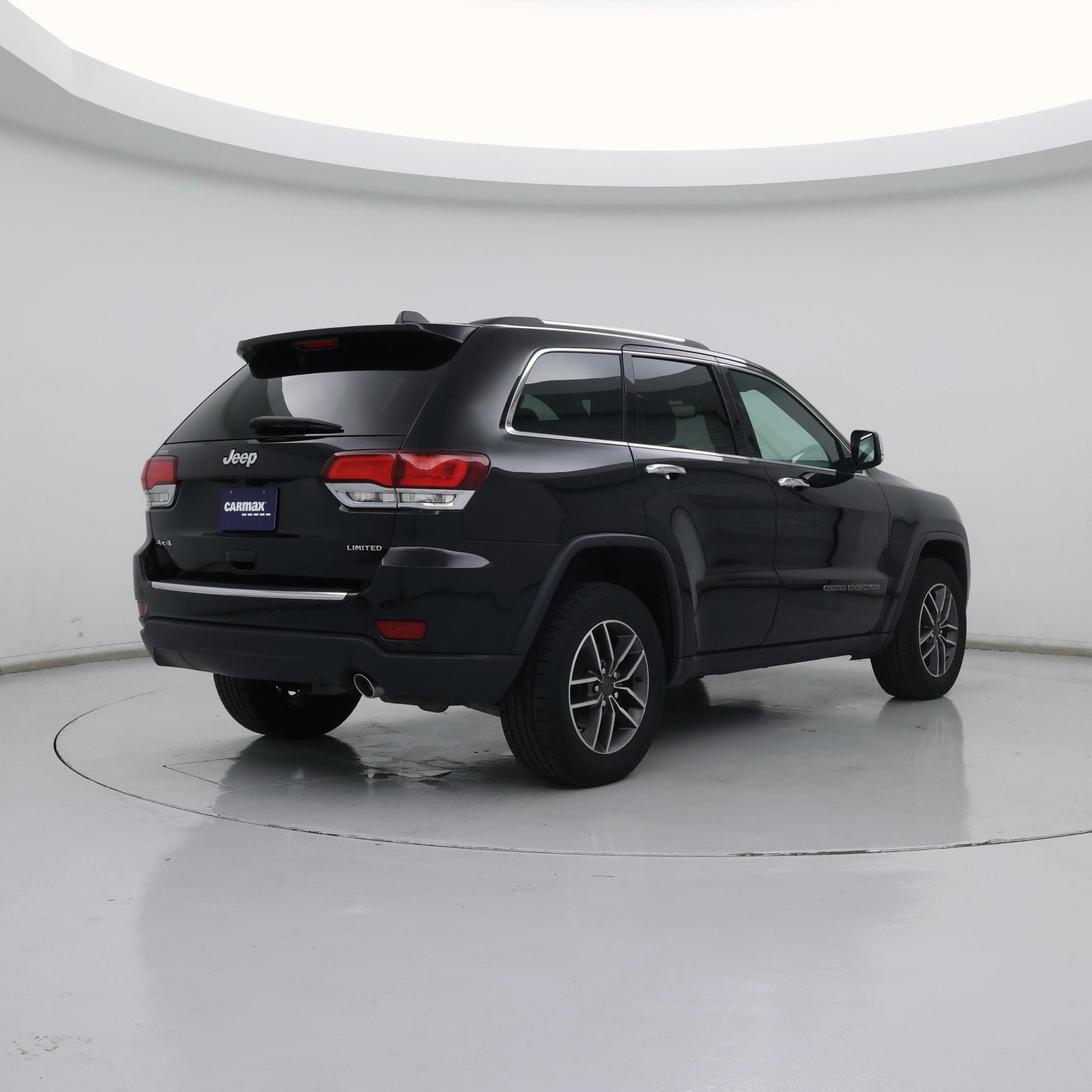 Thumbnail: 2020 Jeep Grand Cherokee - 8