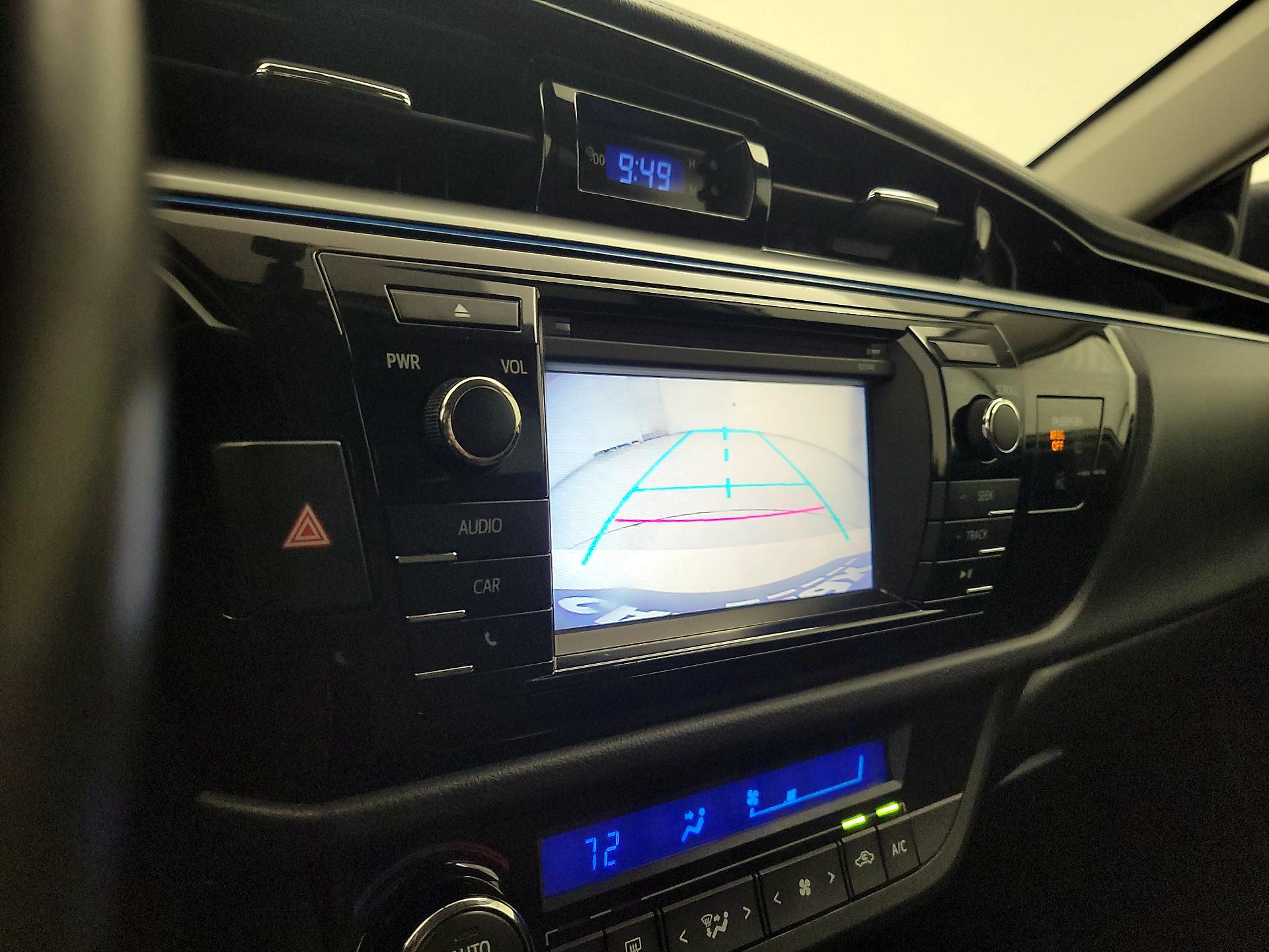 Thumbnail: 2015 Toyota Corolla - 14
