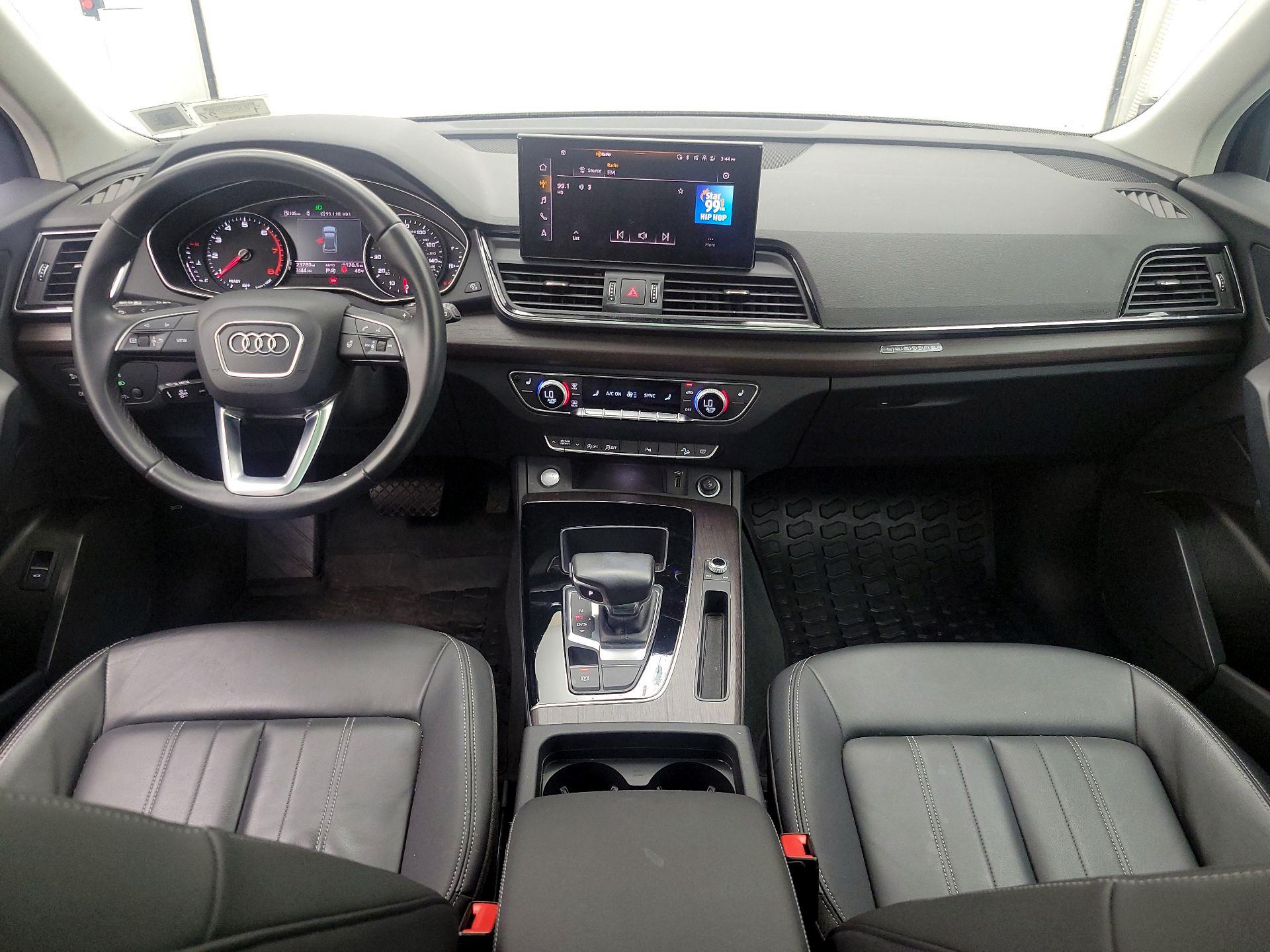 Thumbnail: 2023 Audi Q5 - 9