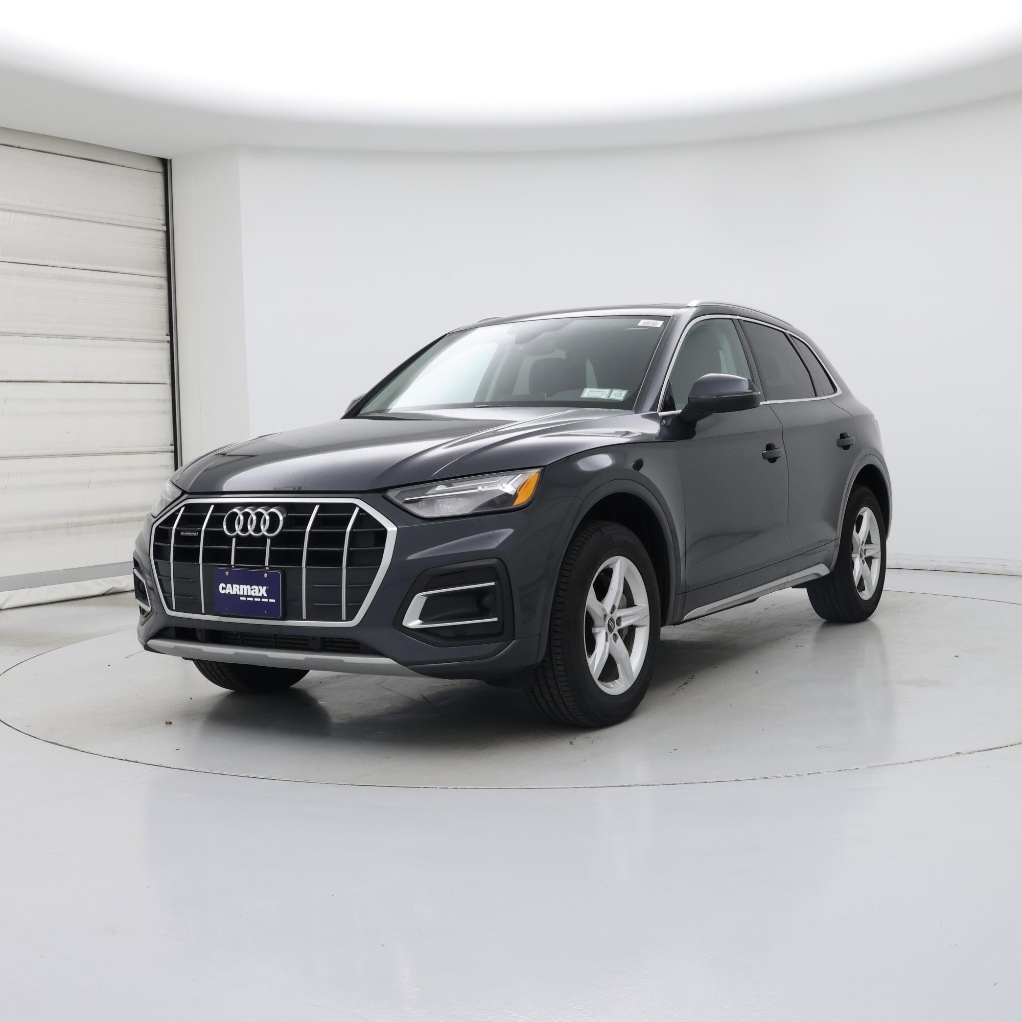 Thumbnail: 2023 Audi Q5 - 4