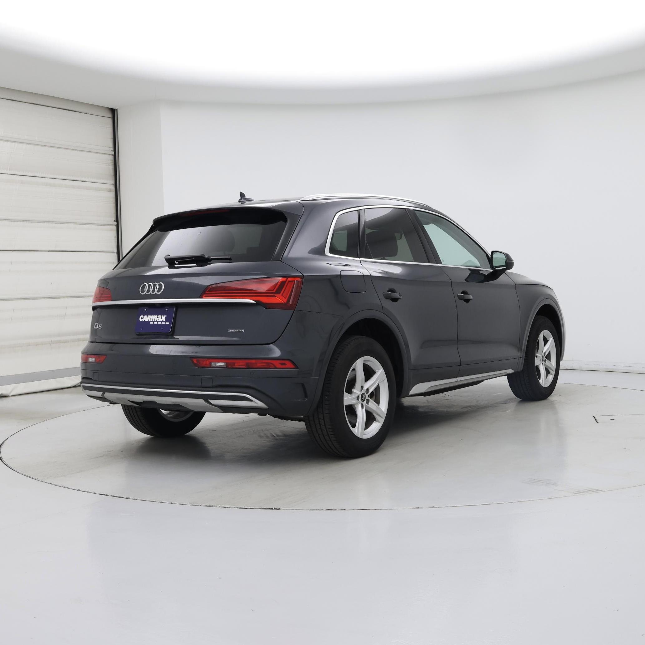 Thumbnail: 2023 Audi Q5 - 8
