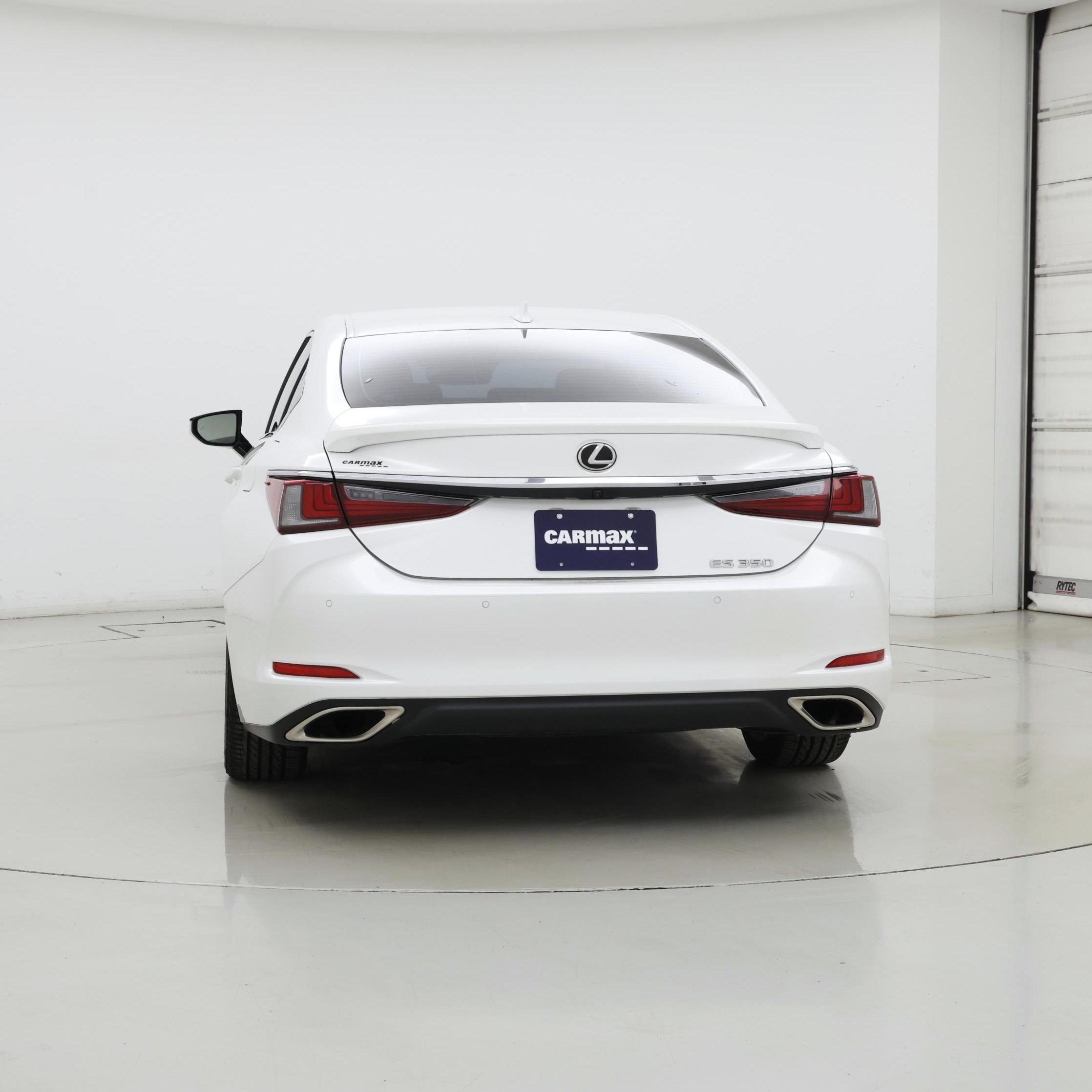 Thumbnail: 2020 Lexus ES - 6