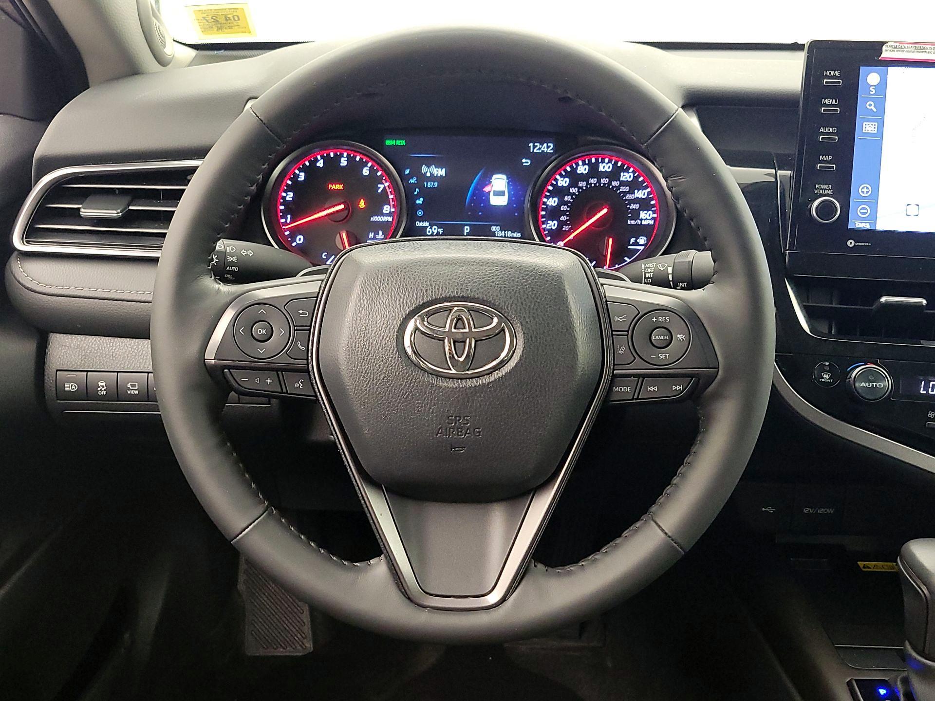 Thumbnail: 2024 Toyota Camry - 10