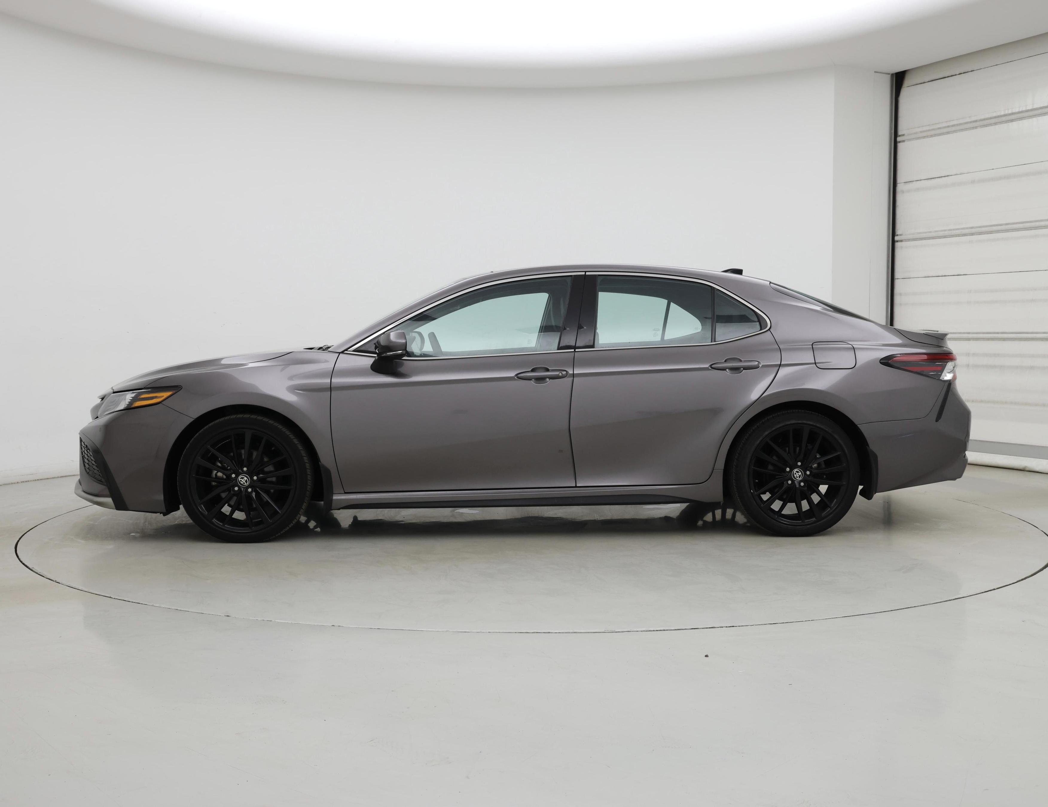Thumbnail: 2024 Toyota Camry - 3