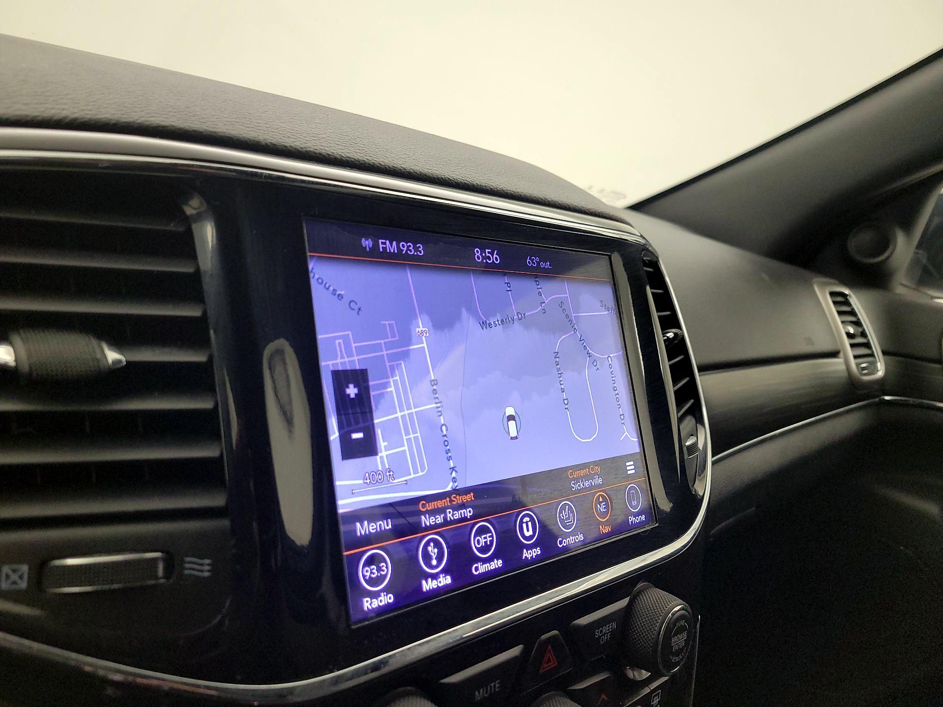 Thumbnail: 2019 Jeep Grand Cherokee - 14