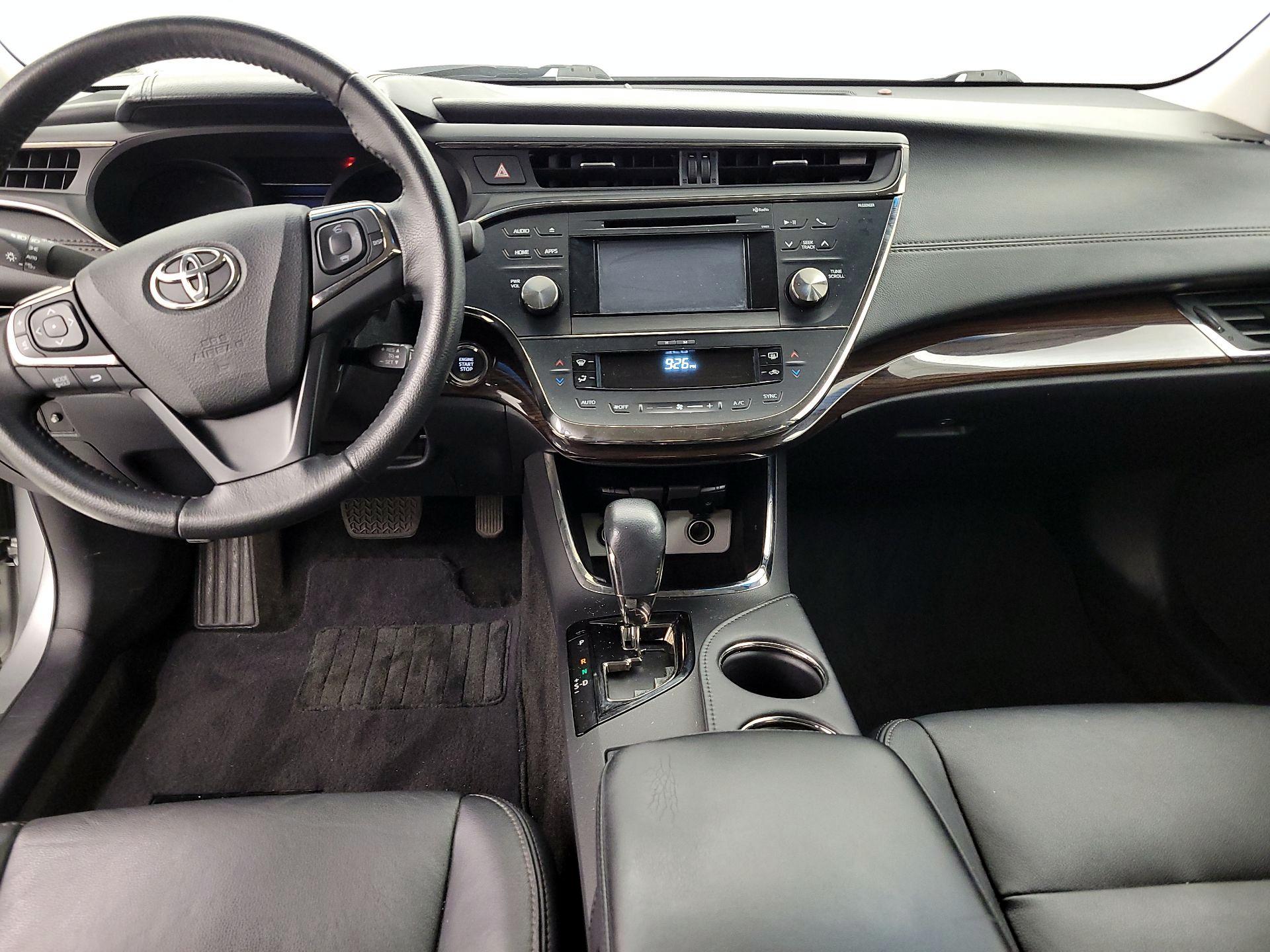 Thumbnail: 2015 Toyota Avalon - 9