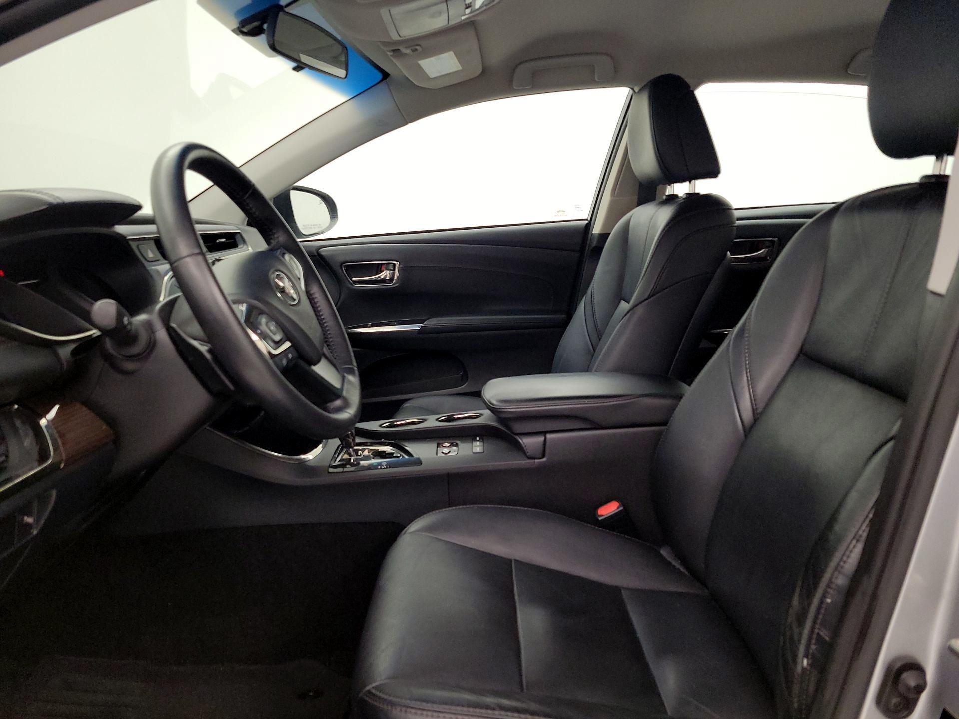 Thumbnail: 2015 Toyota Avalon - 11