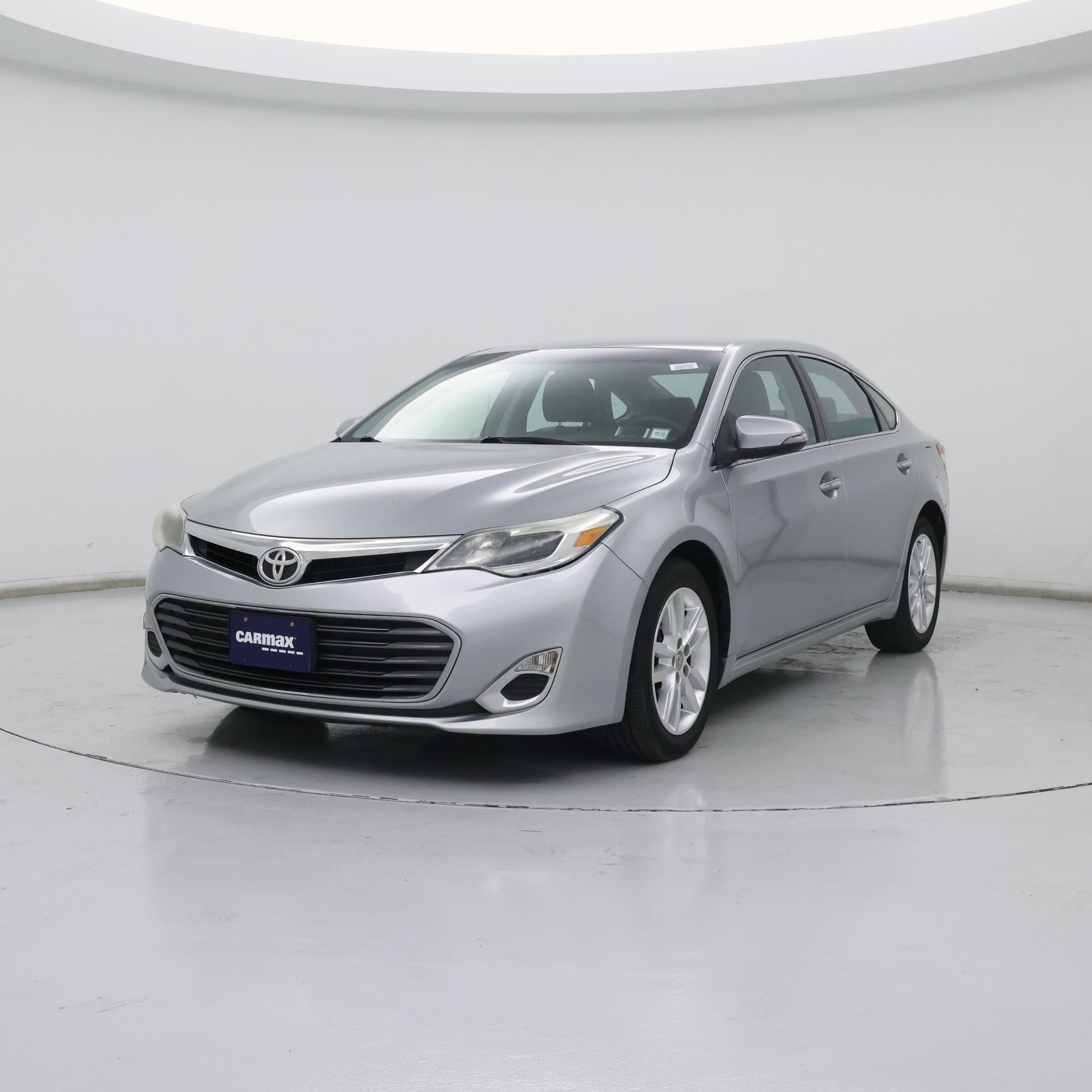Thumbnail: 2015 Toyota Avalon - 4