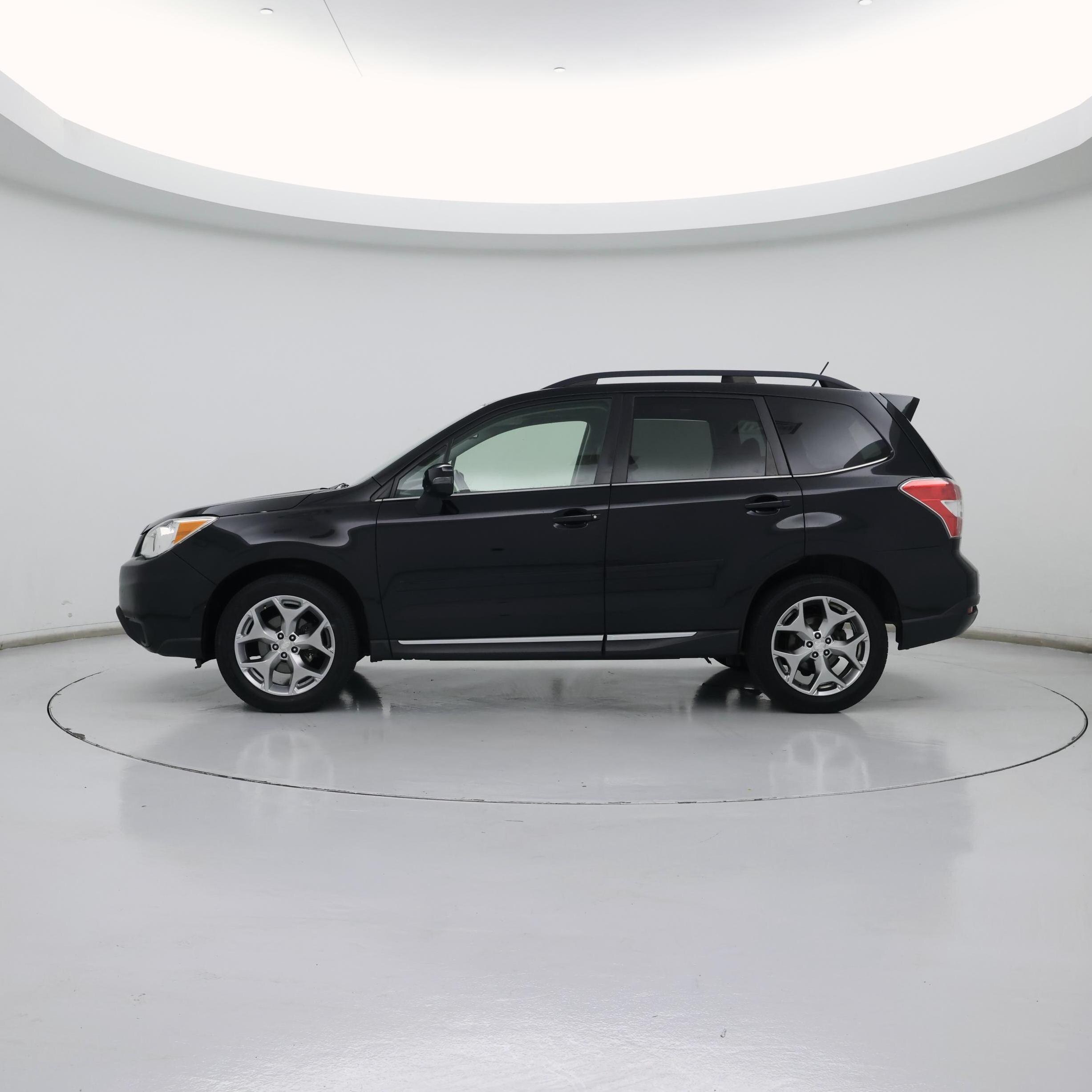 Thumbnail: 2015 Subaru Forester - 3