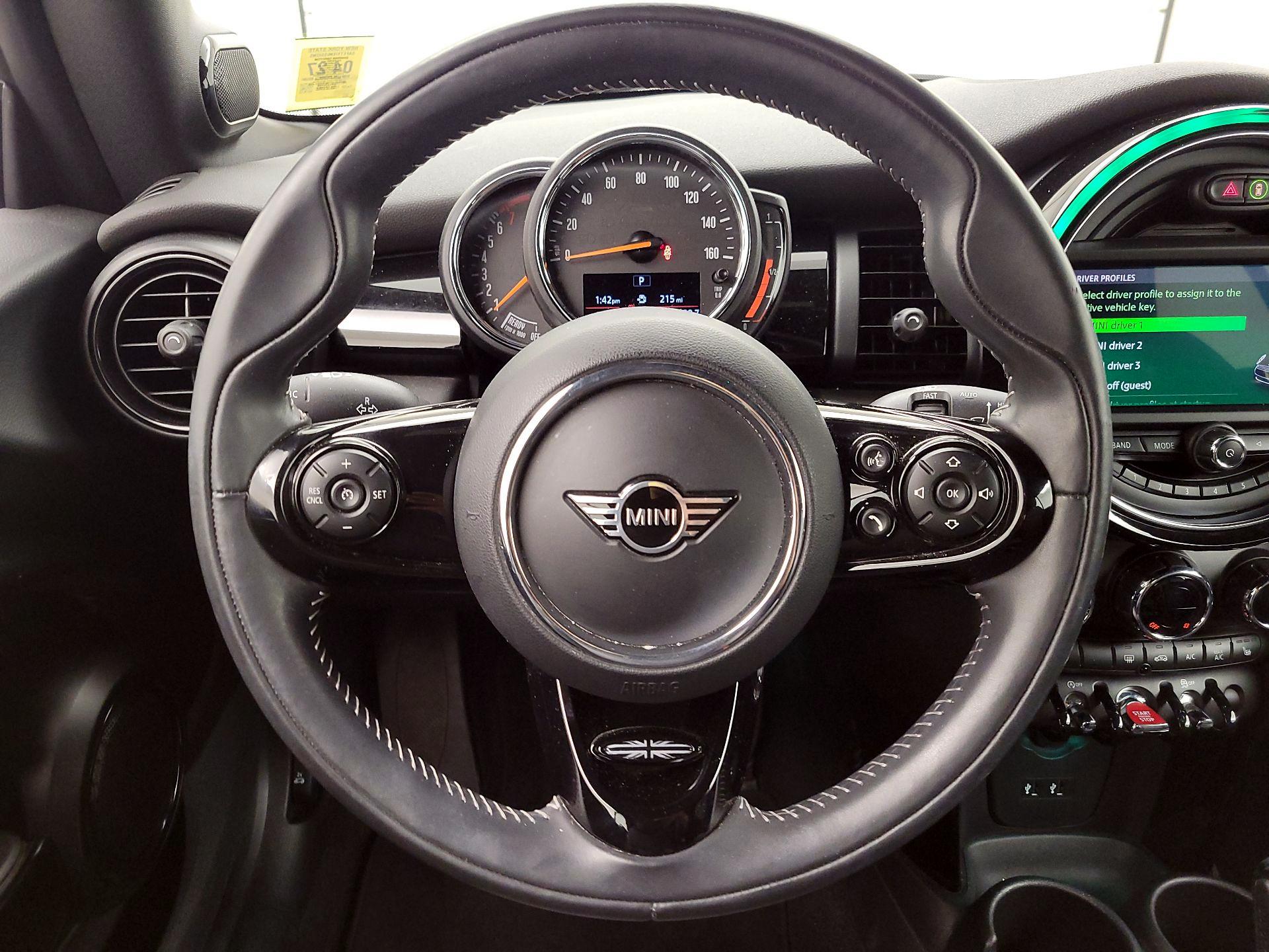 Thumbnail: 2020 MINI Cooper - 10