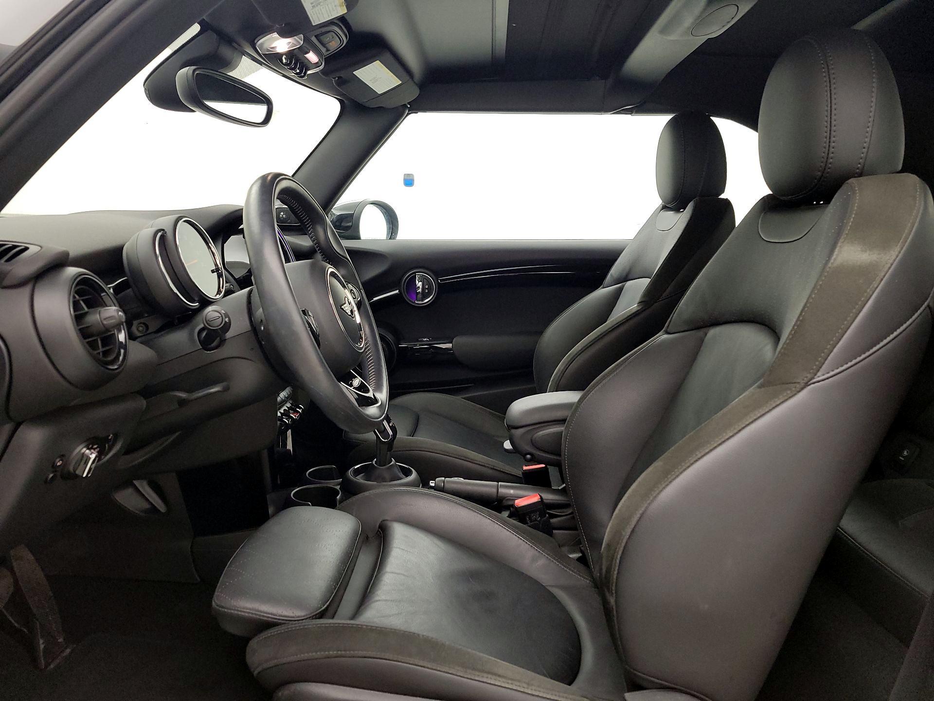 Thumbnail: 2020 MINI Cooper - 11