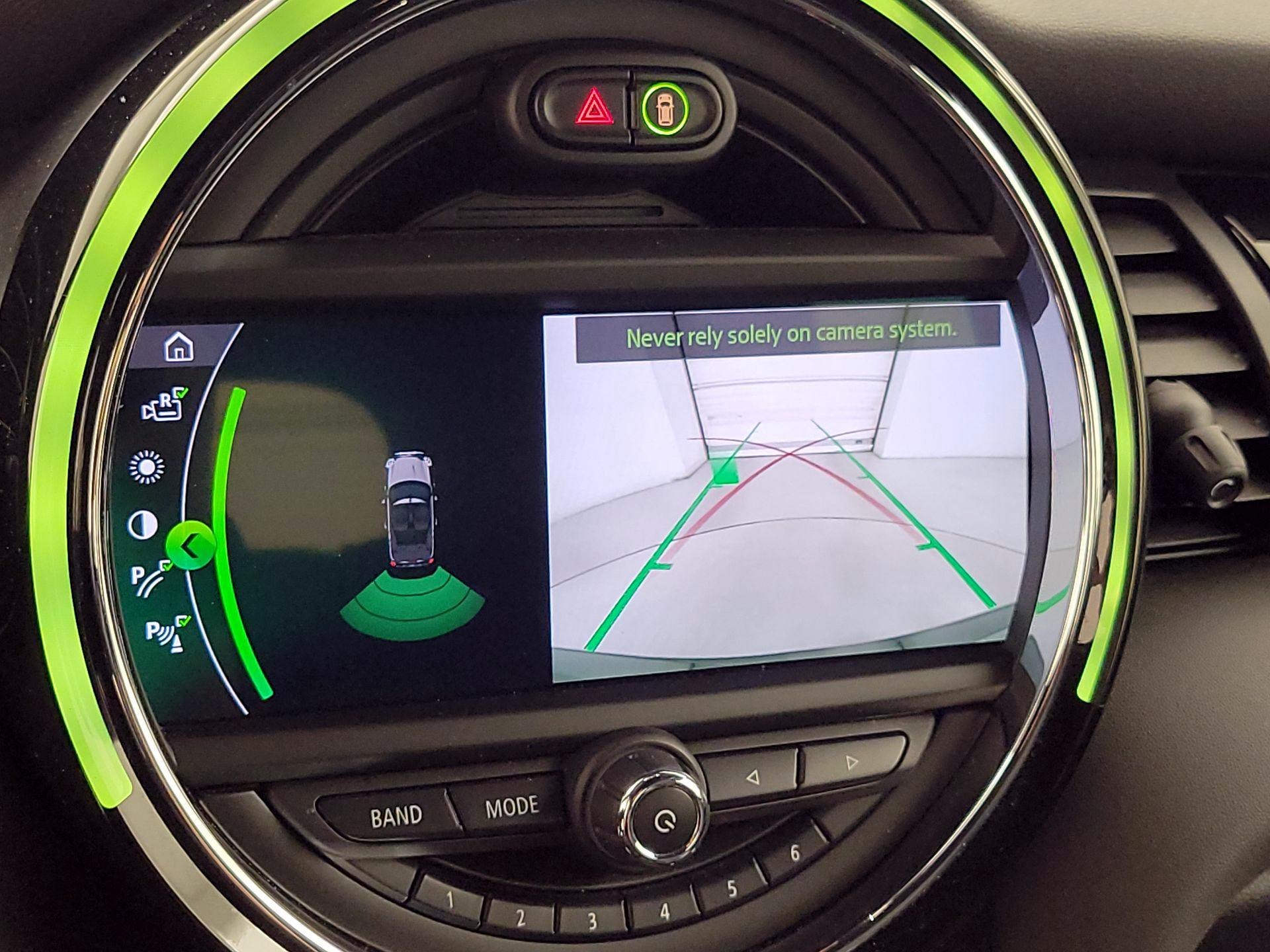 Thumbnail: 2020 MINI Cooper - 15