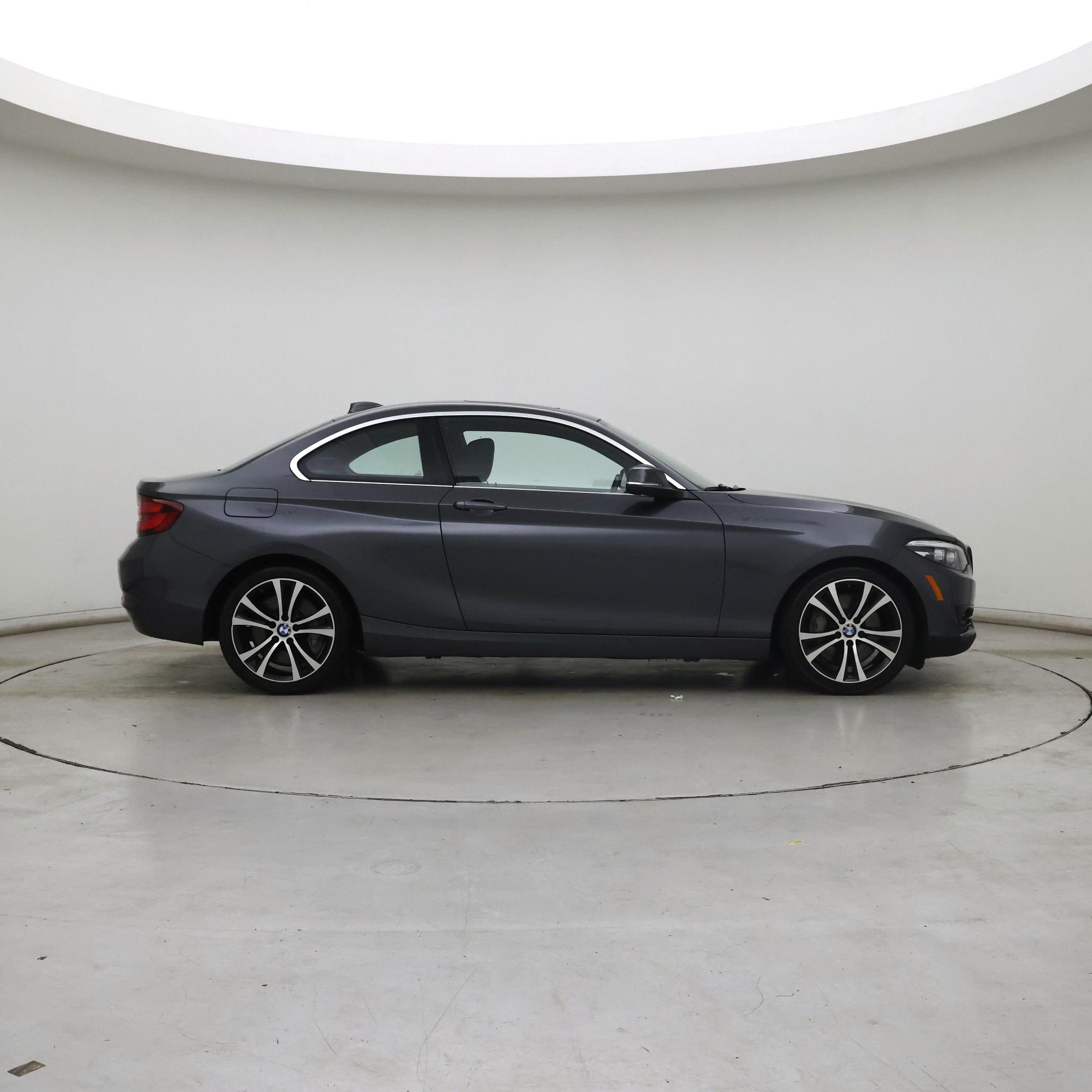 Thumbnail: 2021 BMW 2 Series - 7