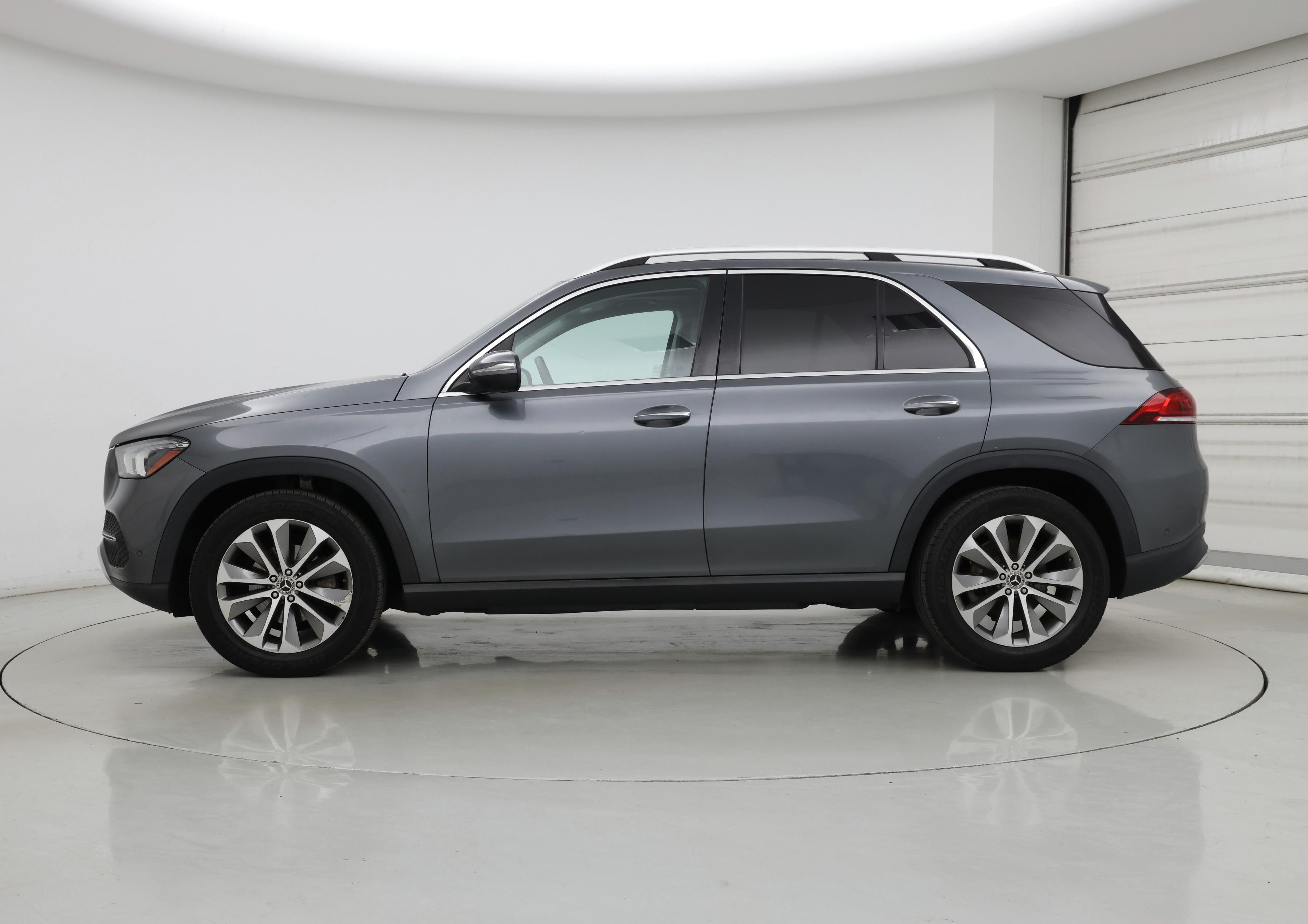 Thumbnail: 2020 Mercedes-Benz GLE - 3