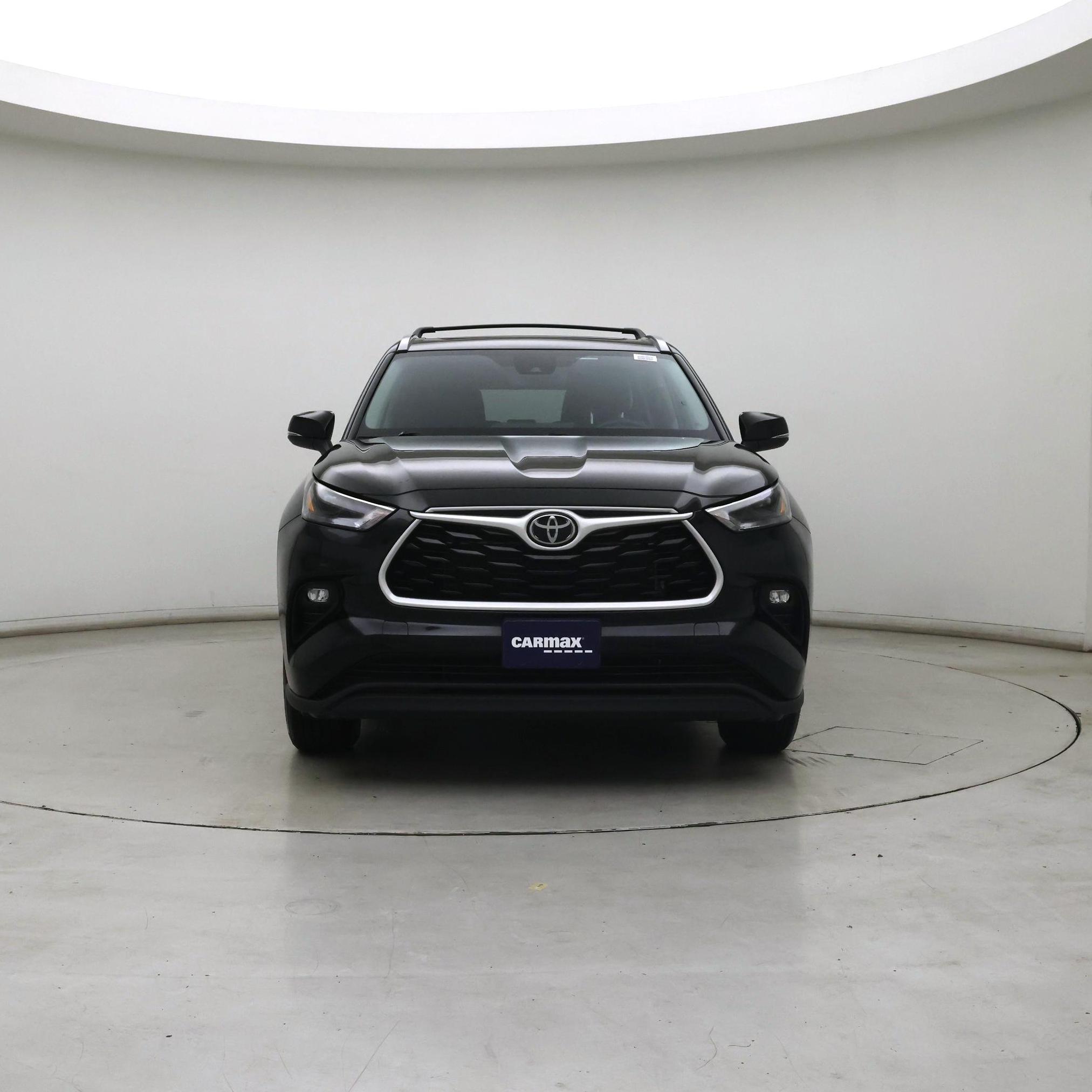 Thumbnail: 2023 Toyota Highlander - 5