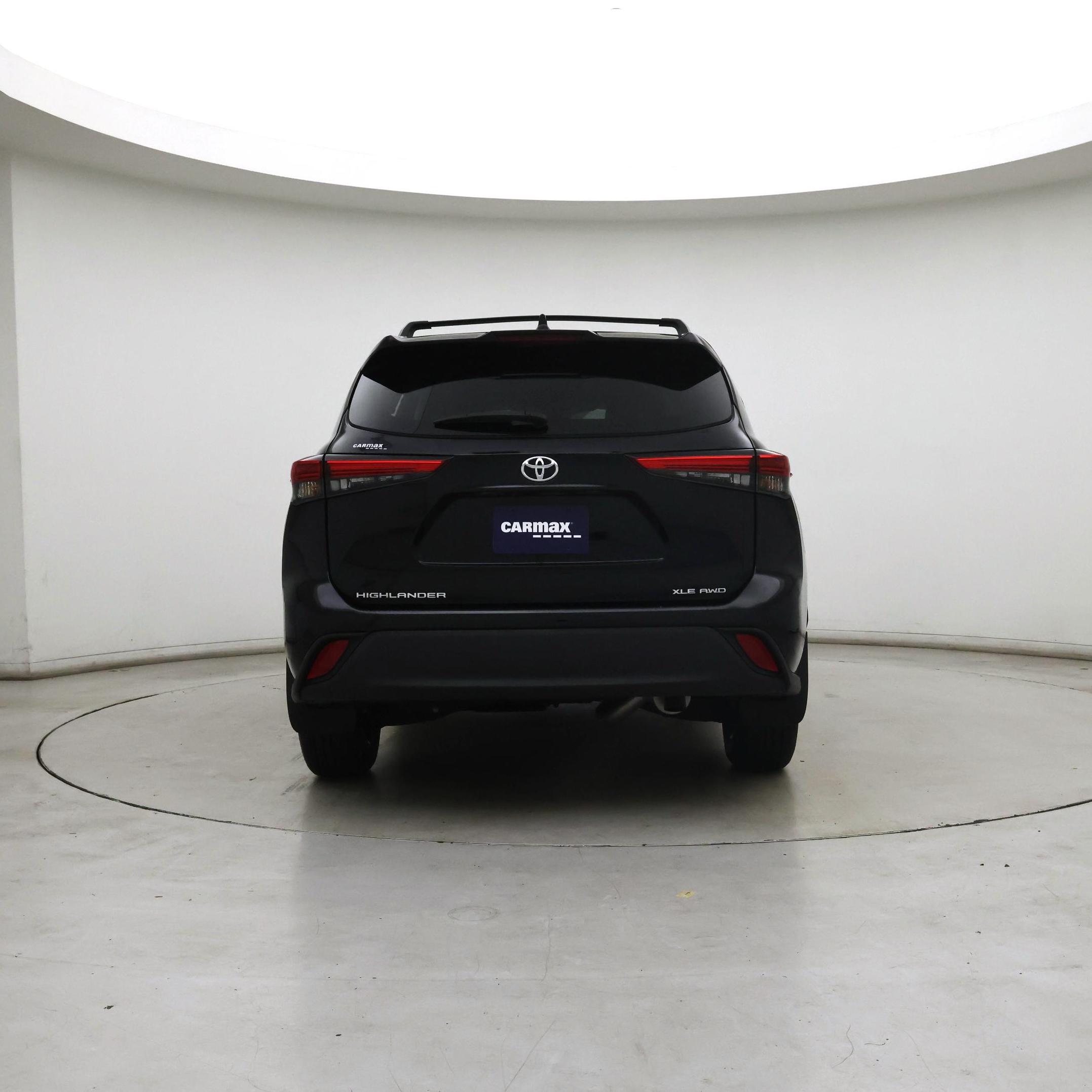 Thumbnail: 2023 Toyota Highlander - 6