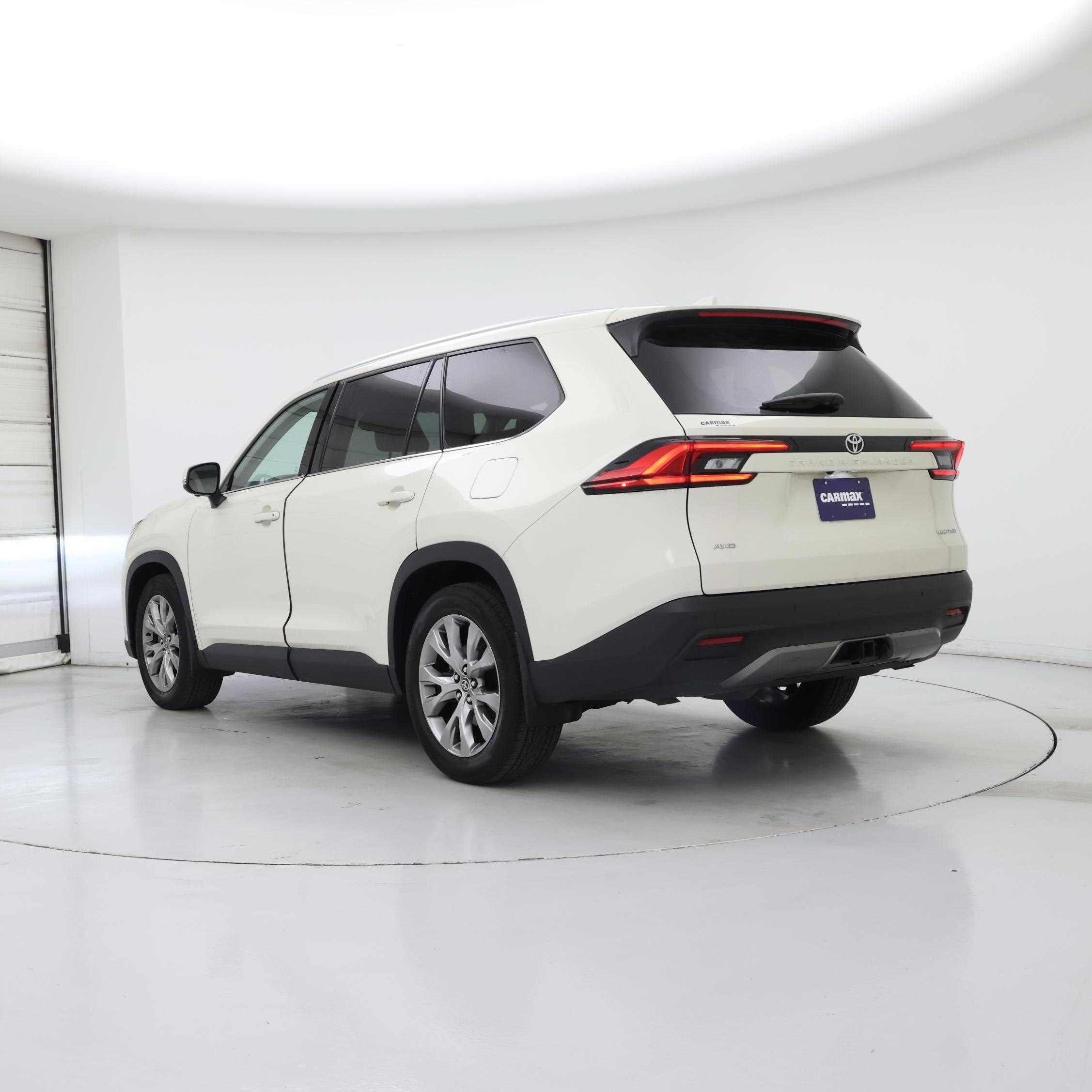 Thumbnail: 2024 Toyota Grand Highlander - 2