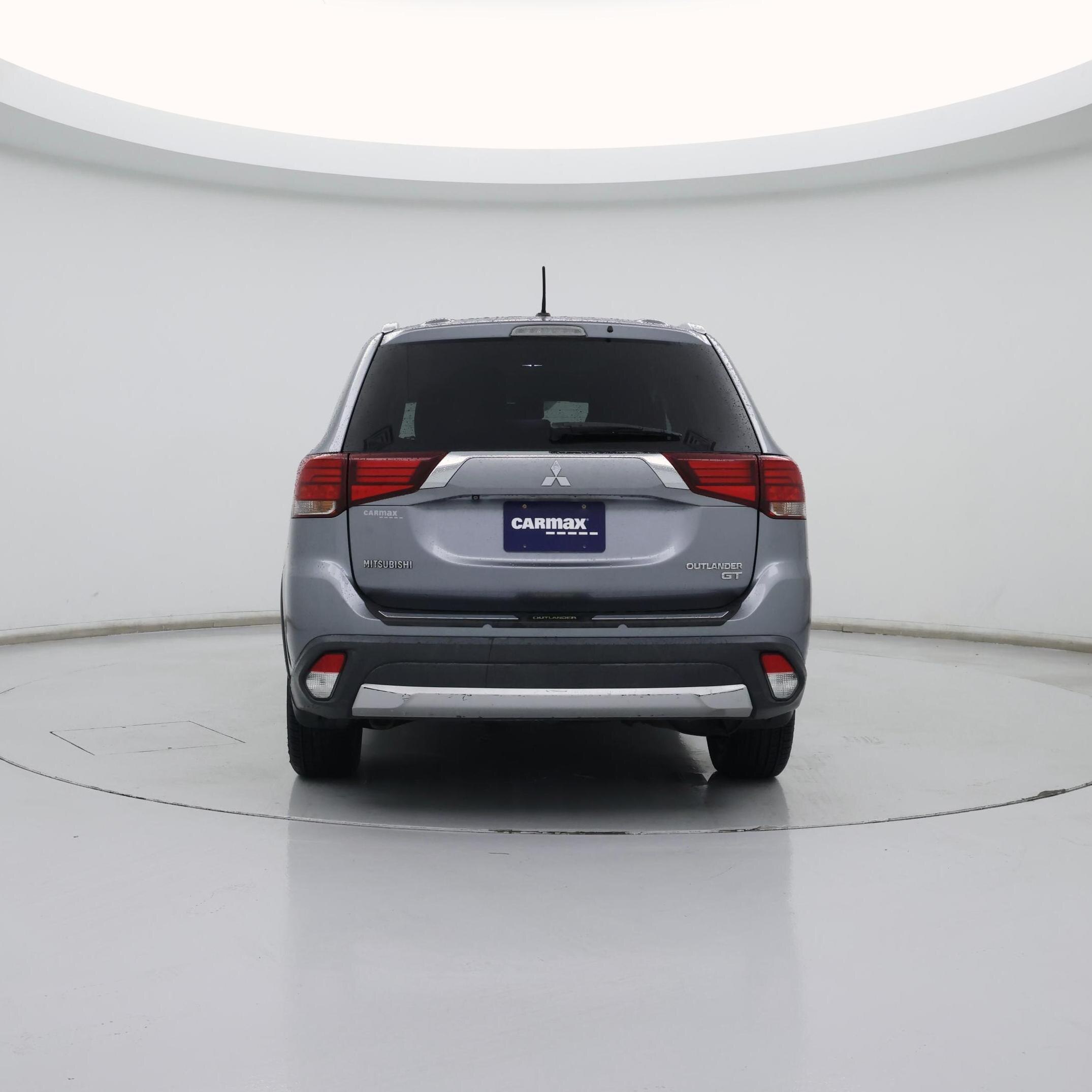 Thumbnail: 2016 Mitsubishi Outlander - 6