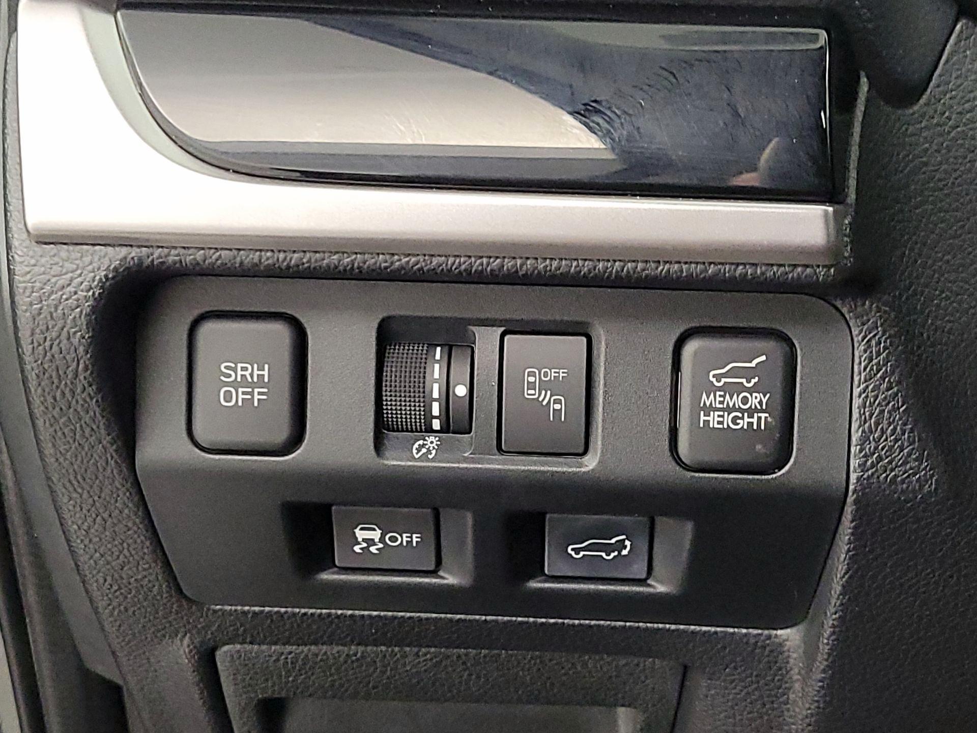Thumbnail: 2017 Subaru Forester - 13