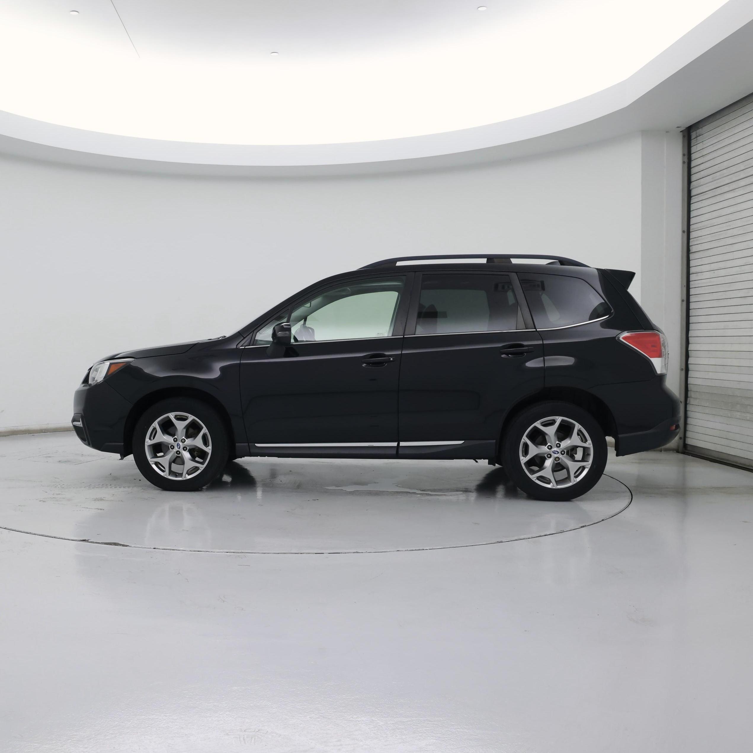 Thumbnail: 2017 Subaru Forester - 3
