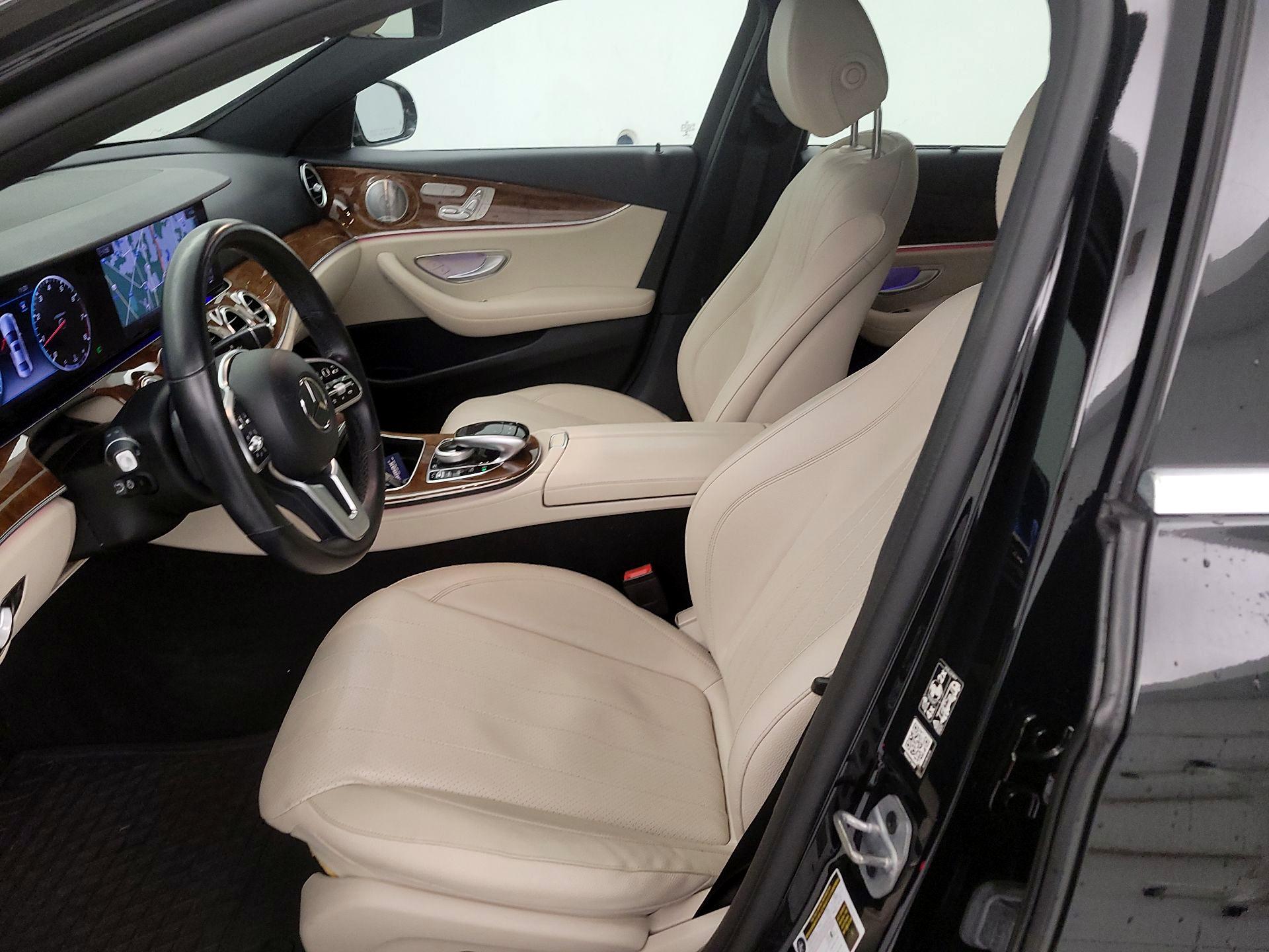 Thumbnail: 2019 Mercedes-Benz E-Class - 11