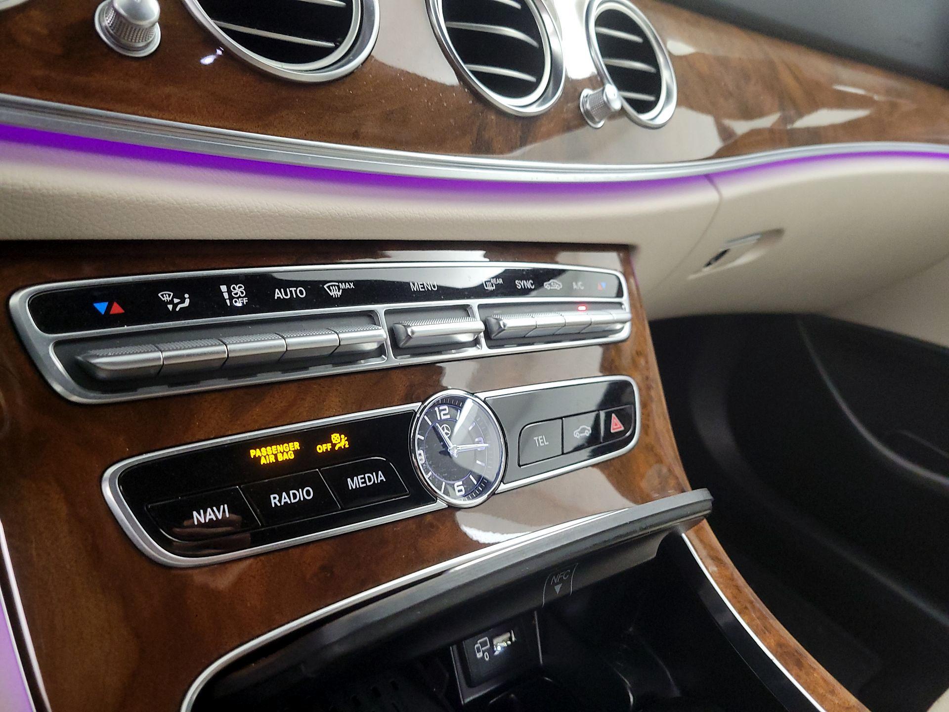 Thumbnail: 2019 Mercedes-Benz E-Class - 17