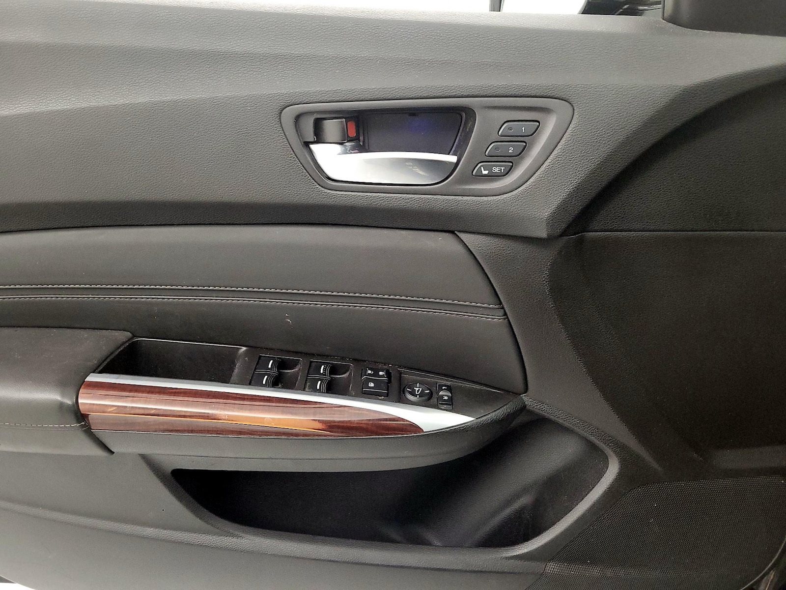 2017 Acura TLX Base - Photo 13