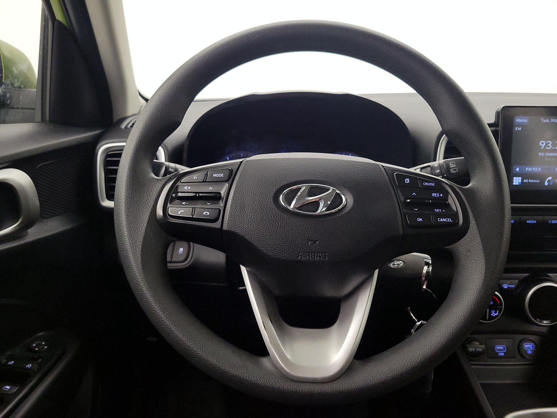 Thumbnail: 2020 Hyundai Venue - 10