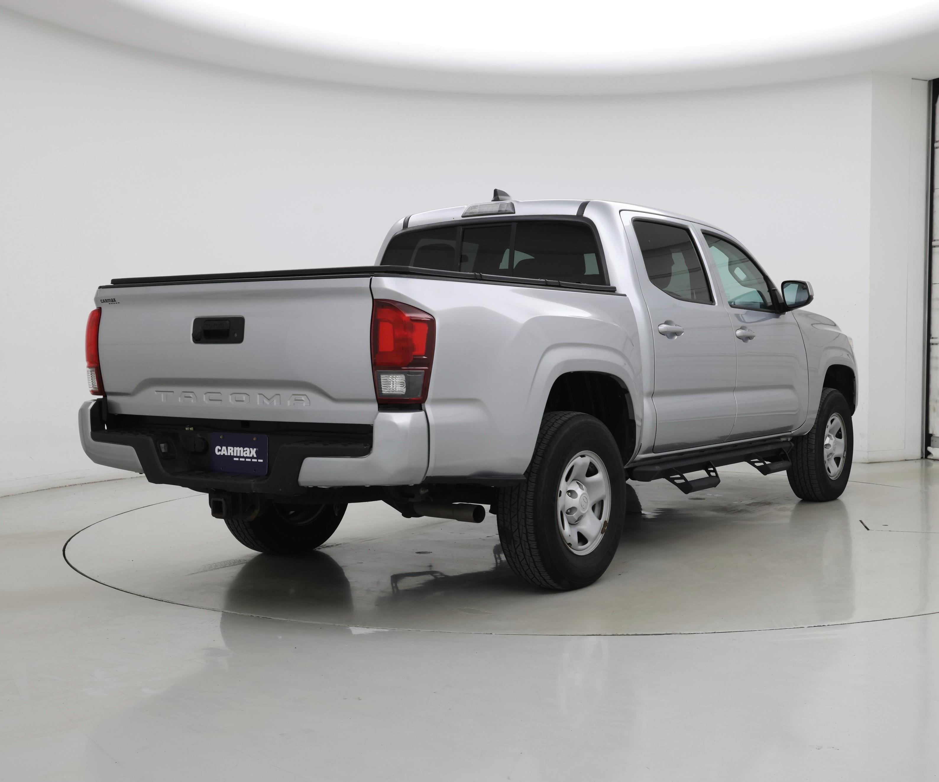 Thumbnail: 2022 Toyota Tacoma - 8