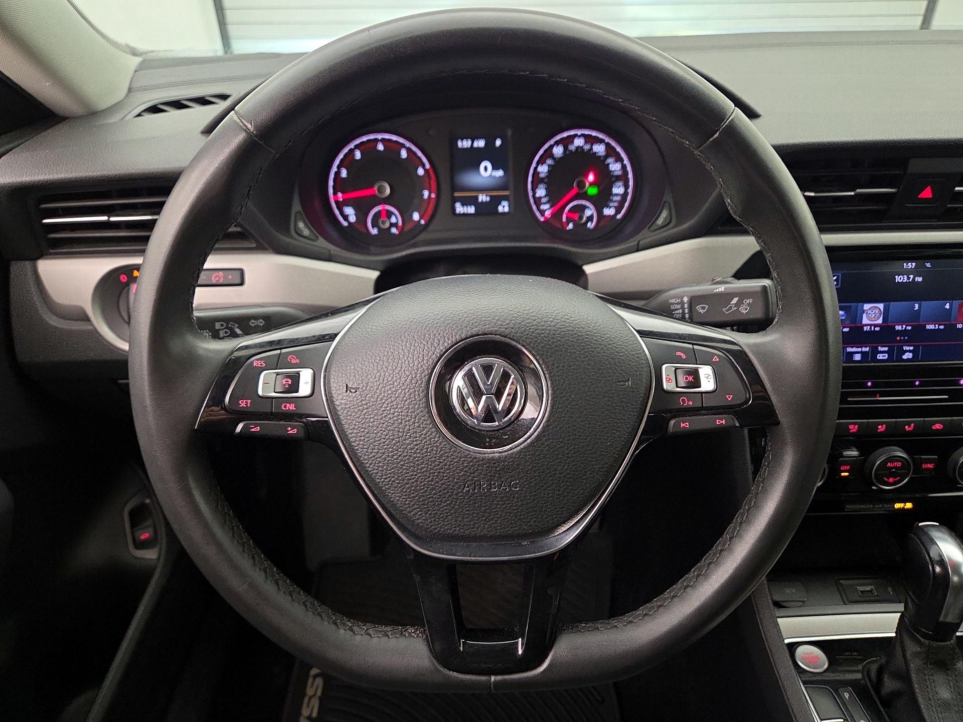 Thumbnail: 2021 Volkswagen Passat - 10