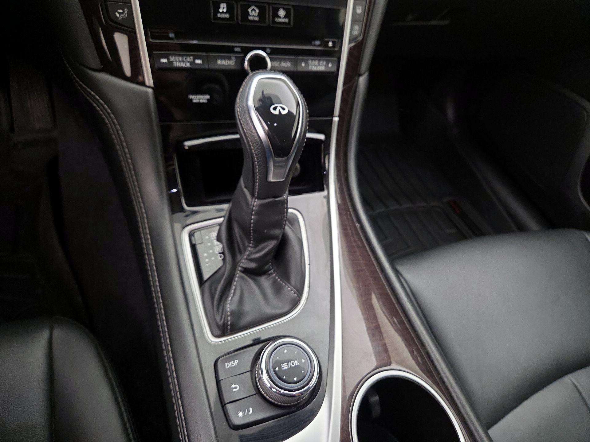 Thumbnail: 2019 INFINITI Q50 - 17