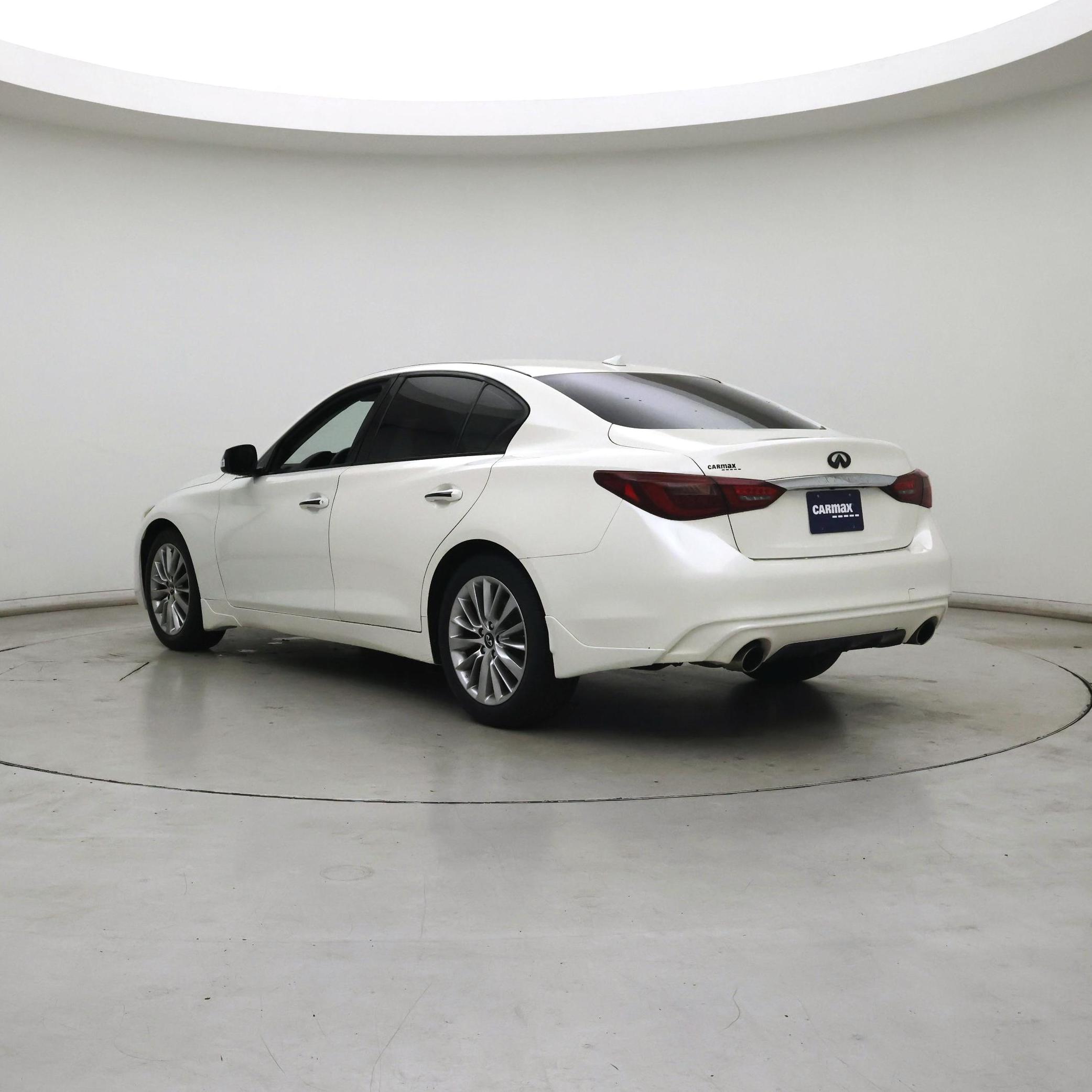 Thumbnail: 2019 INFINITI Q50 - 2