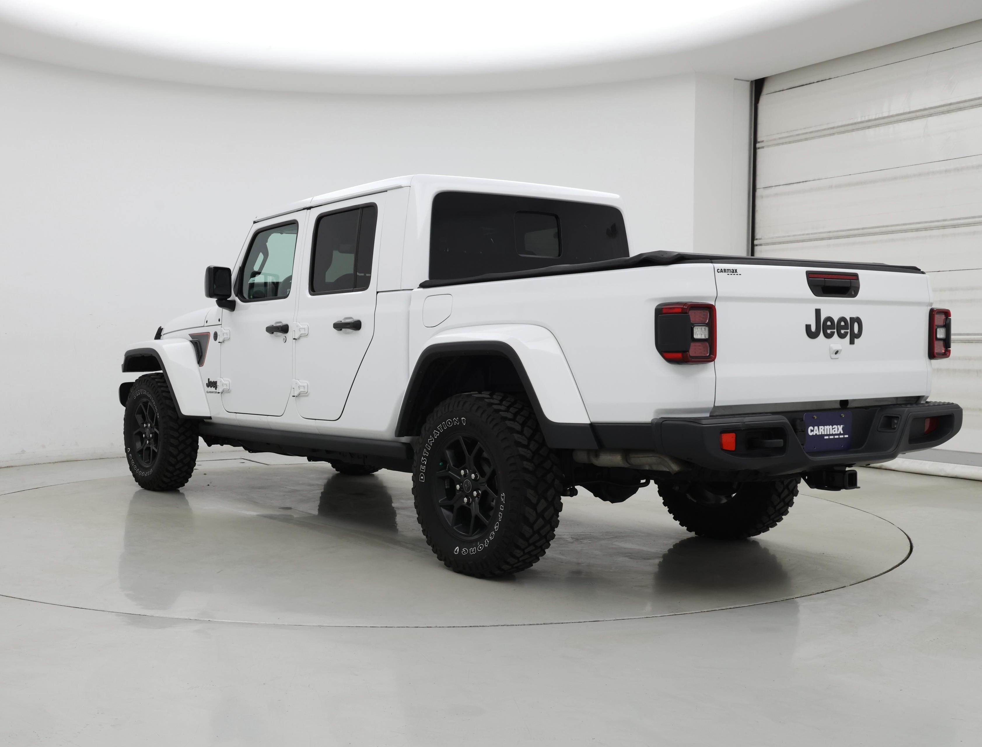 Thumbnail: 2024 Jeep Gladiator - 2