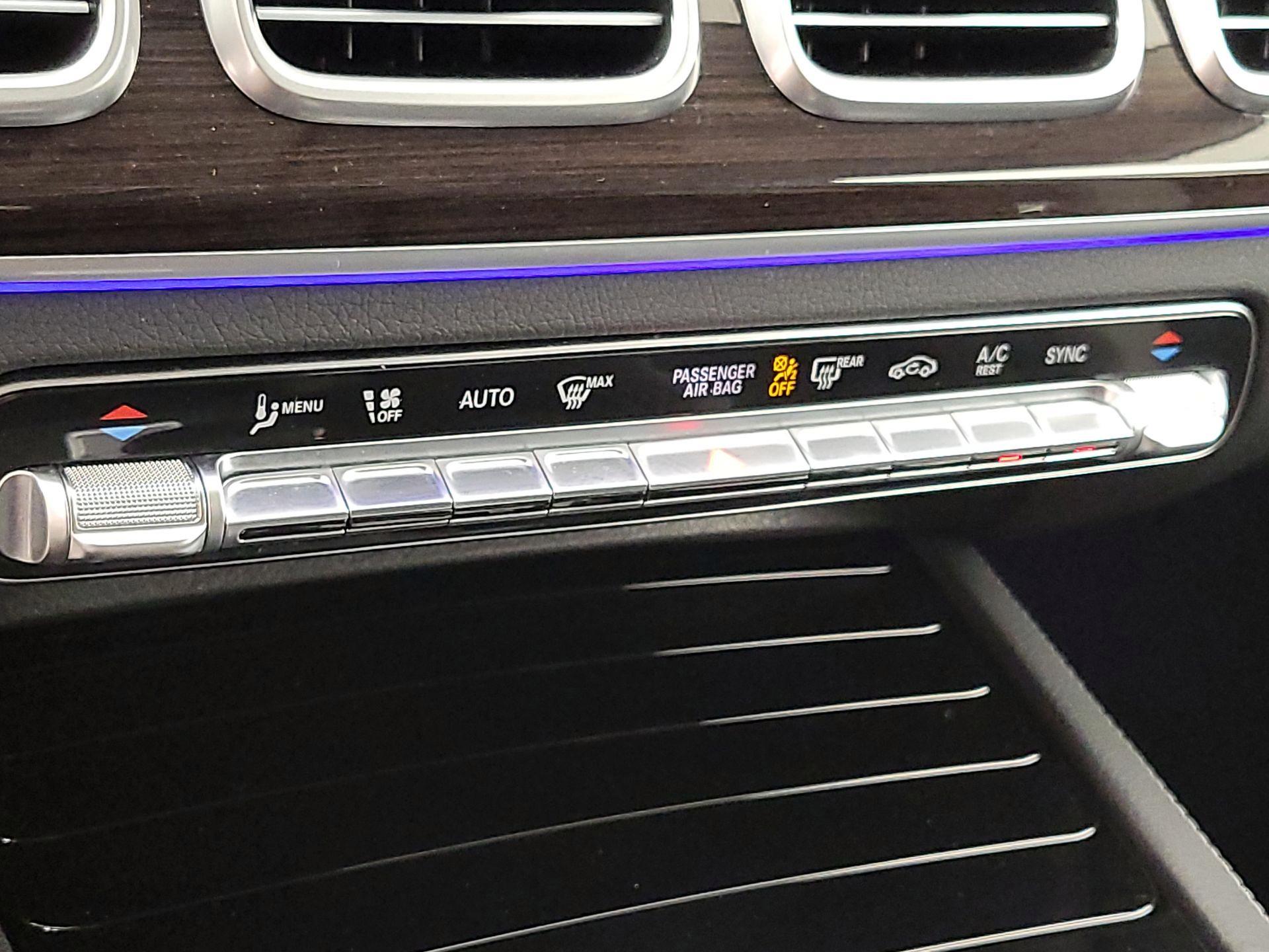 Thumbnail: 2024 Mercedes-Benz GLE - 17
