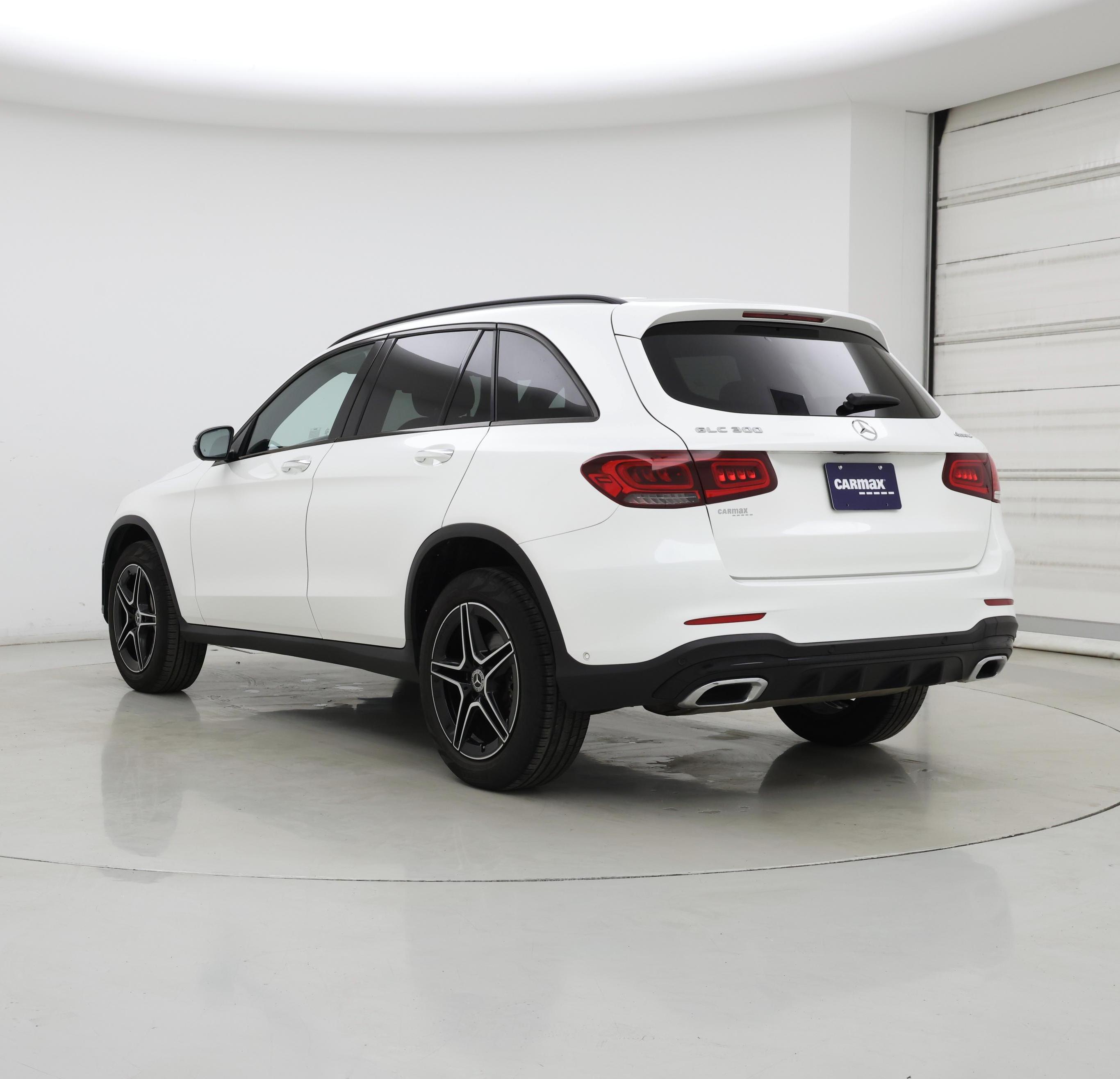 Thumbnail: 2022 Mercedes-Benz GLC - 2