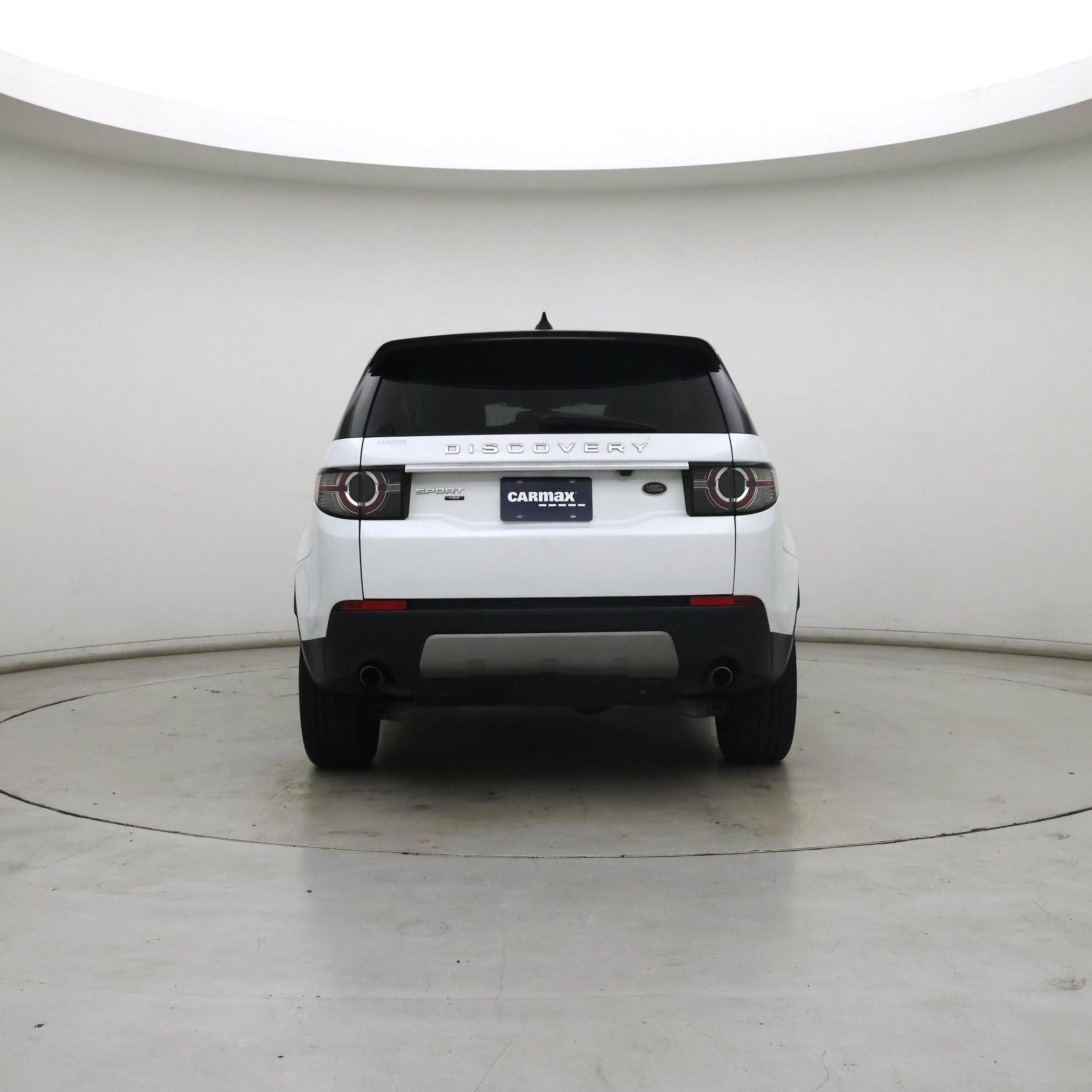 Thumbnail: 2017 Land Rover Discovery Sport - 6