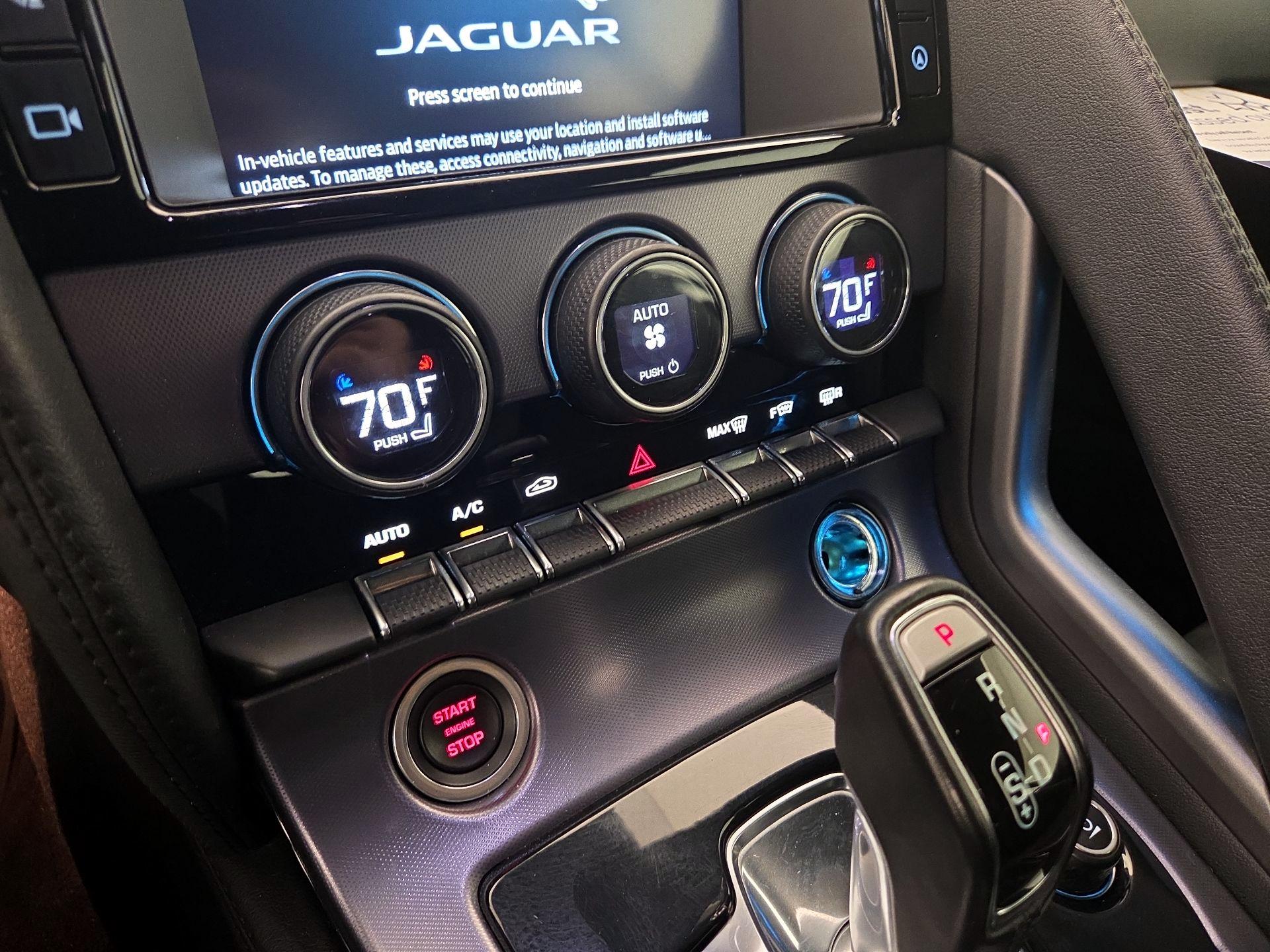 Thumbnail: 2018 Jaguar F-Type - 16
