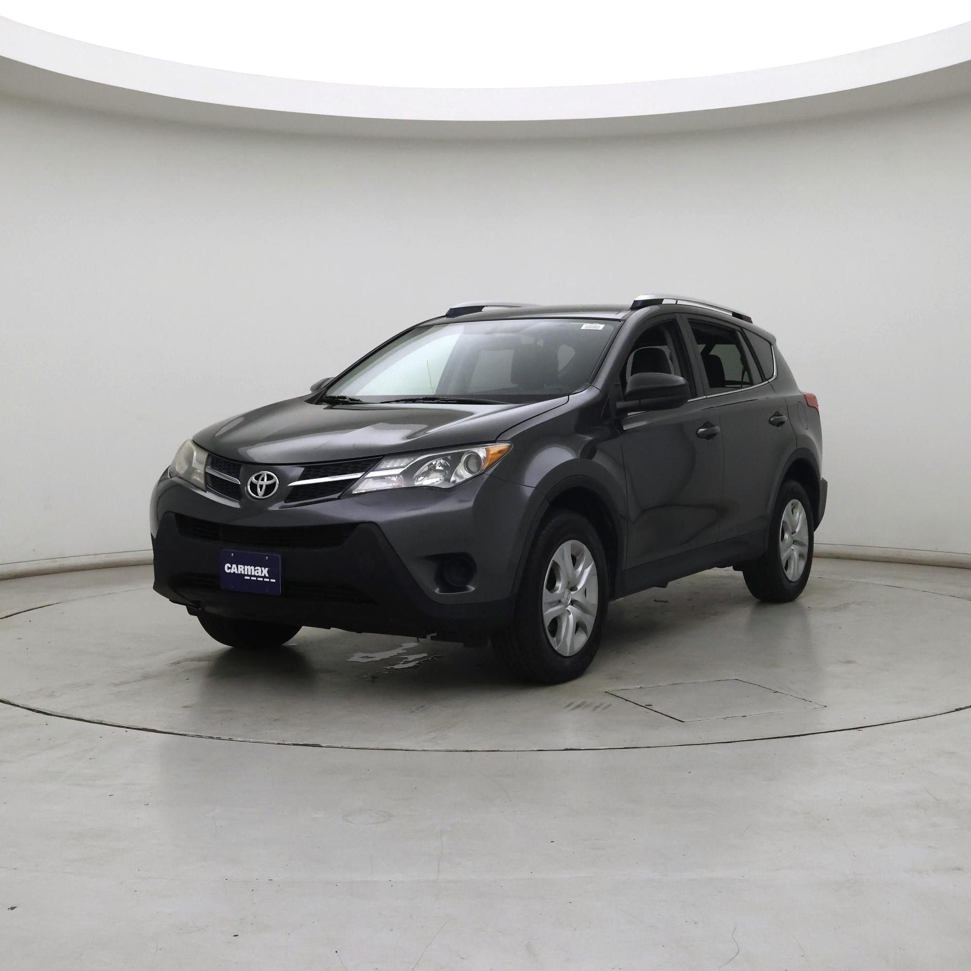 Thumbnail: 2015 Toyota RAV4 - 4