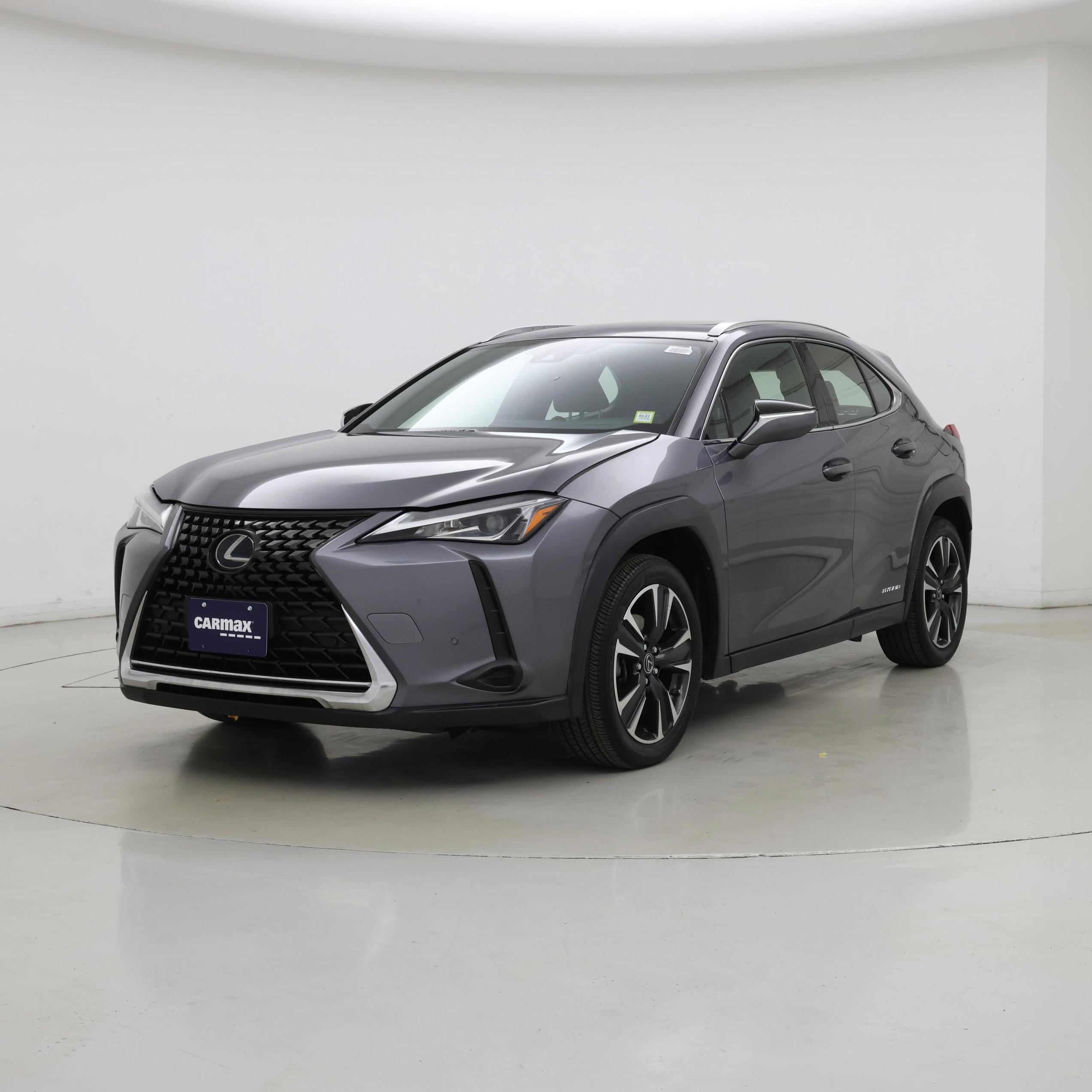 Thumbnail: 2021 Lexus UX - 4