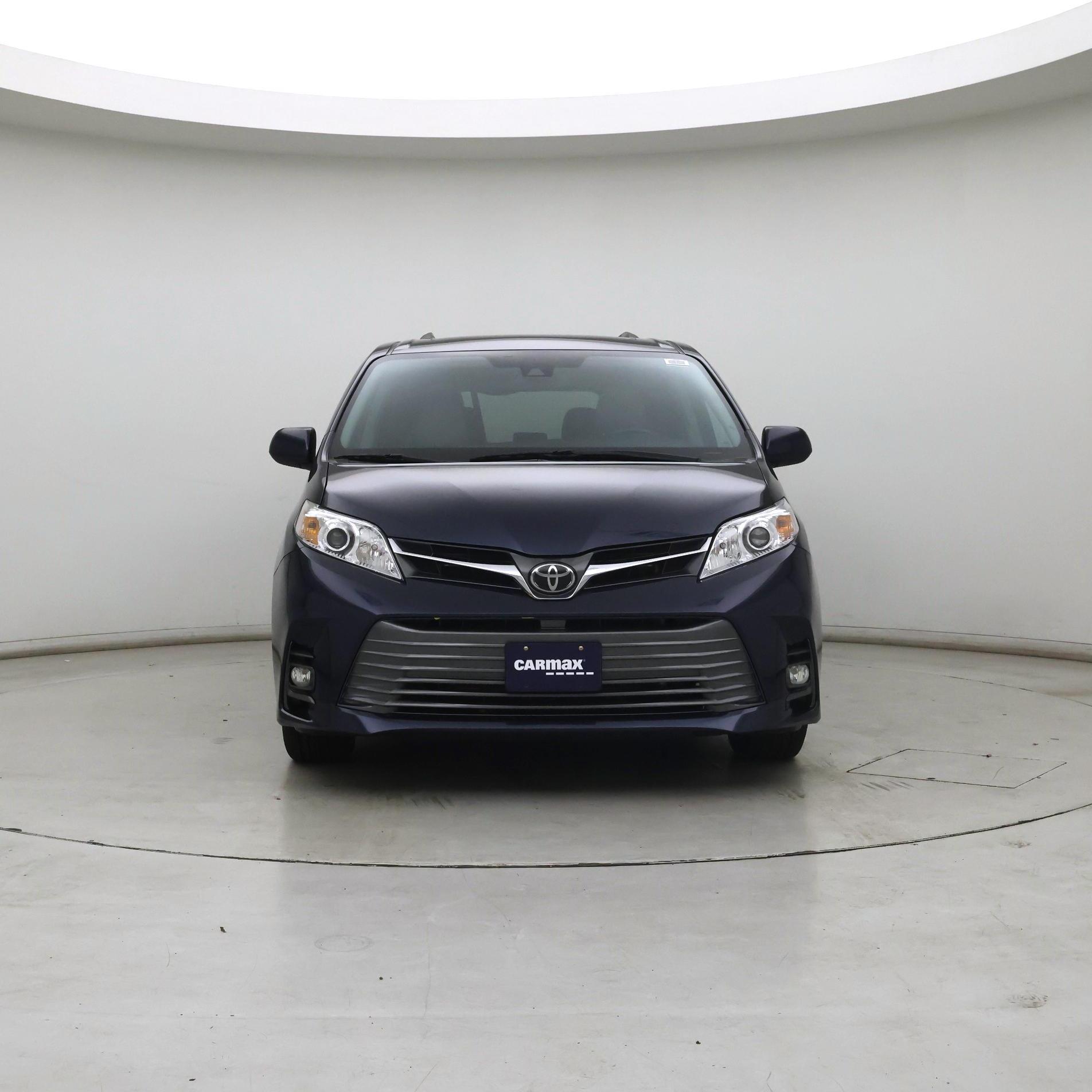 Thumbnail: 2020 Toyota Sienna - 5